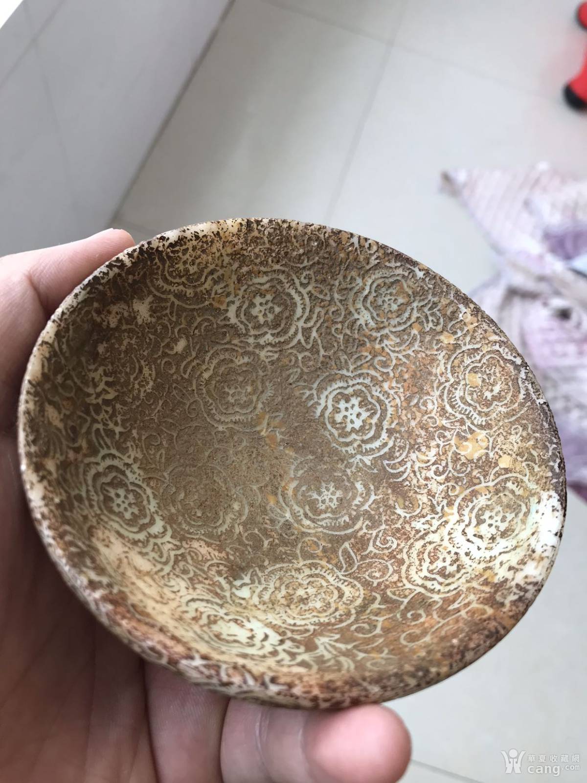 乾隆年制玉碗
