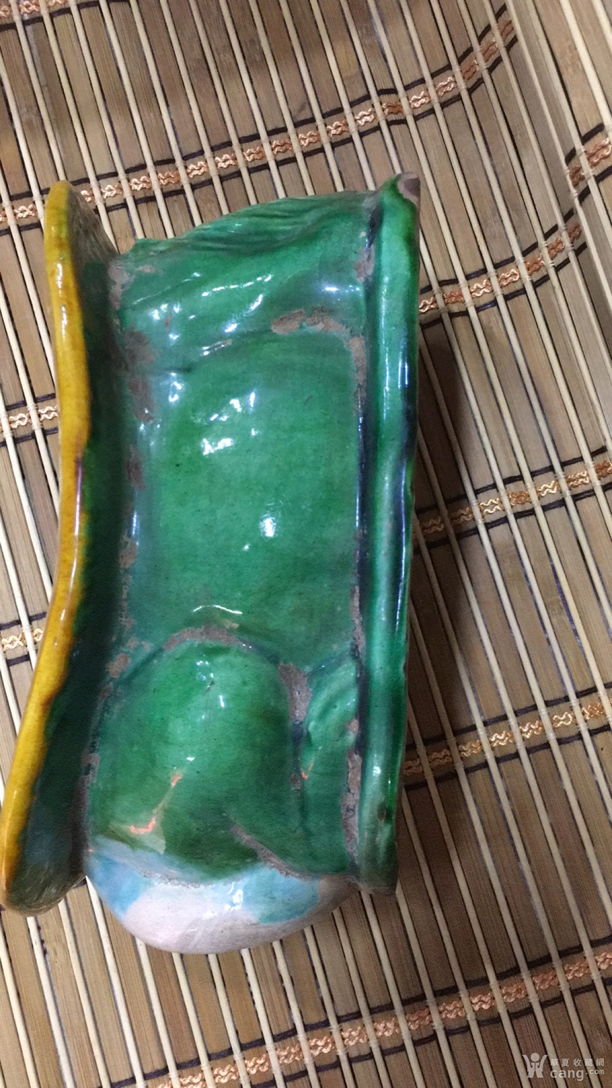 三彩瓷枕
