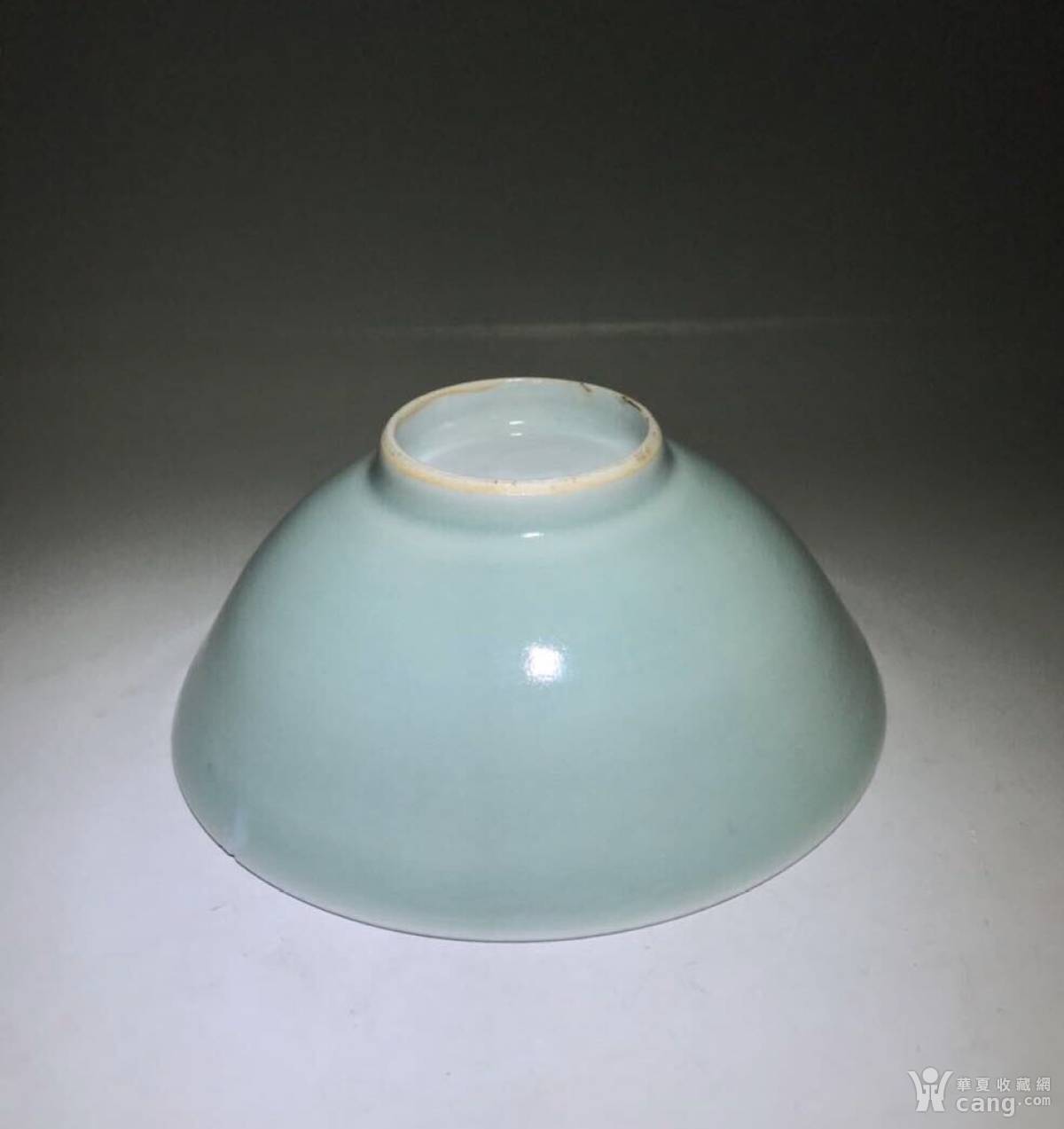 清代豆青釉豆青碗豆青盘
