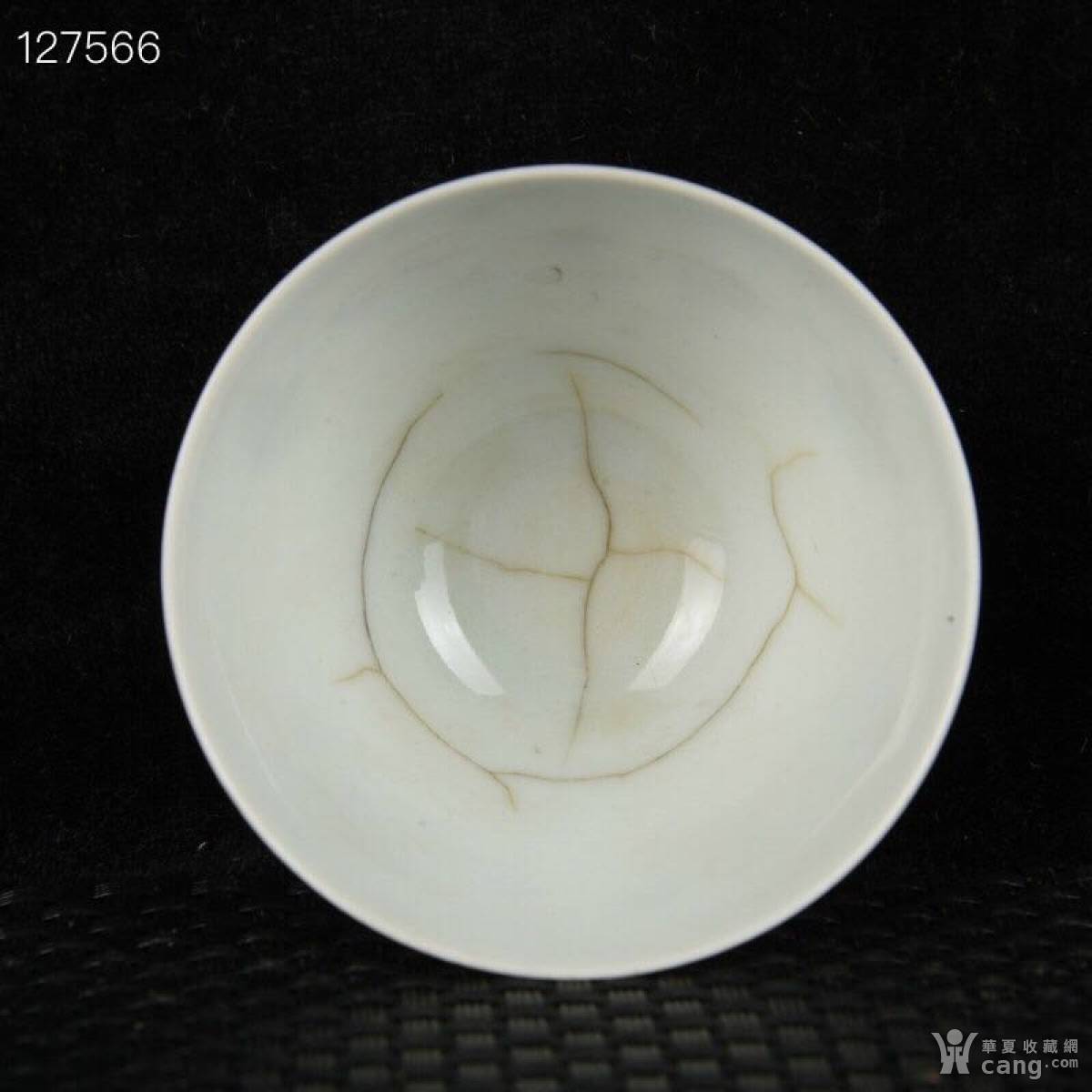 明成化斗彩三秋杯