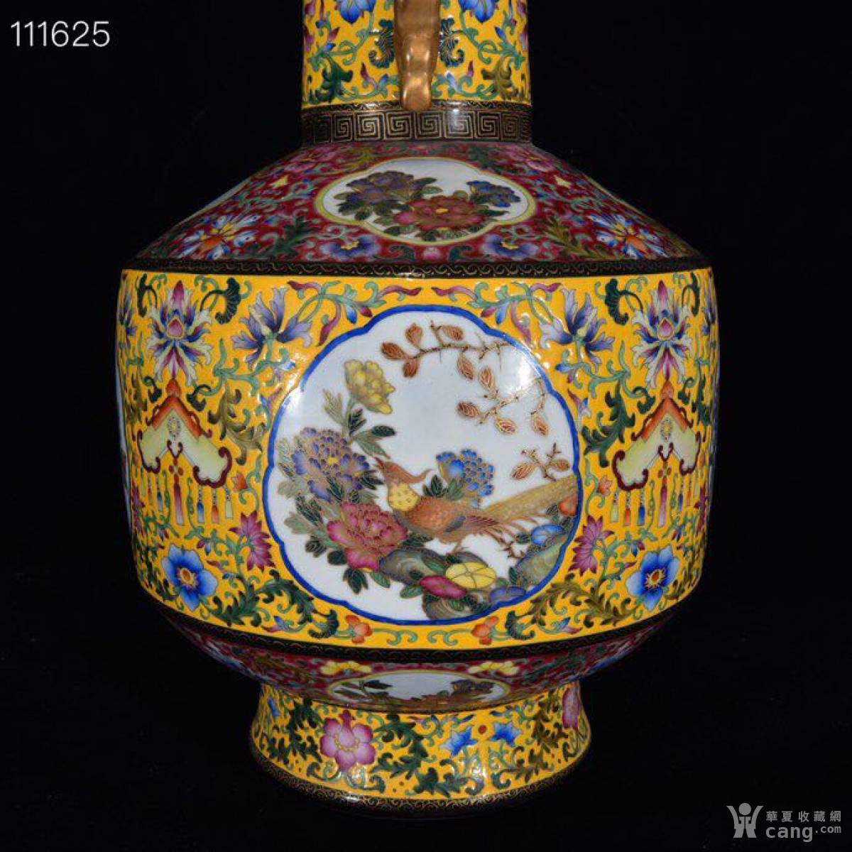 仿古工艺品 瓷器 清乾隆御制珐琅彩花鸟纹双耳瓶,  藏品描述 藏品展示