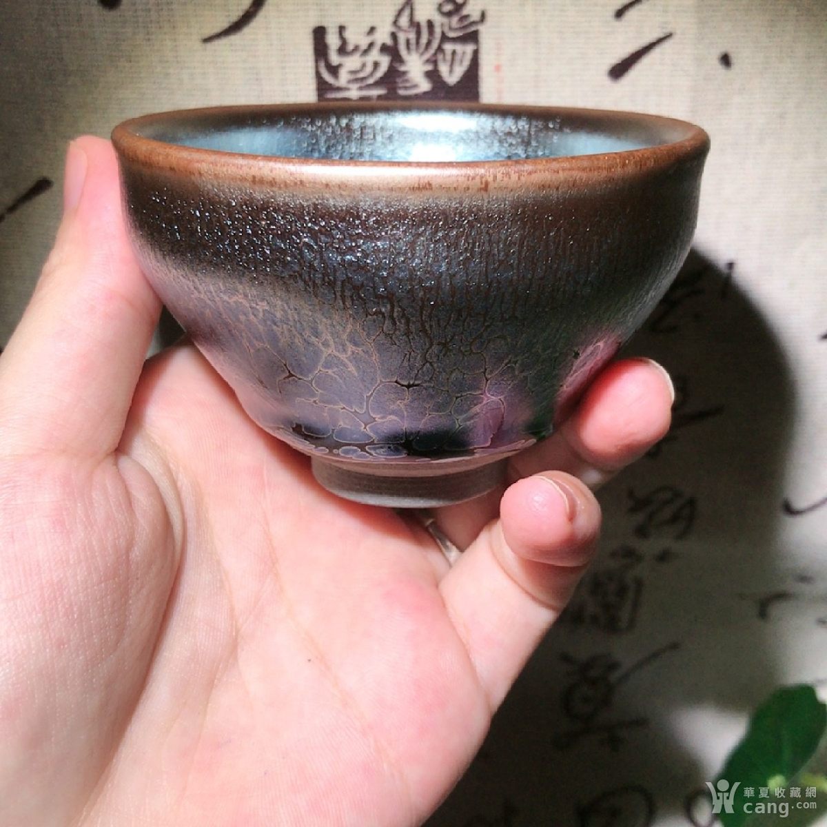 赖远华器型:束口纹理:蓝莲花口径:8.2×5.