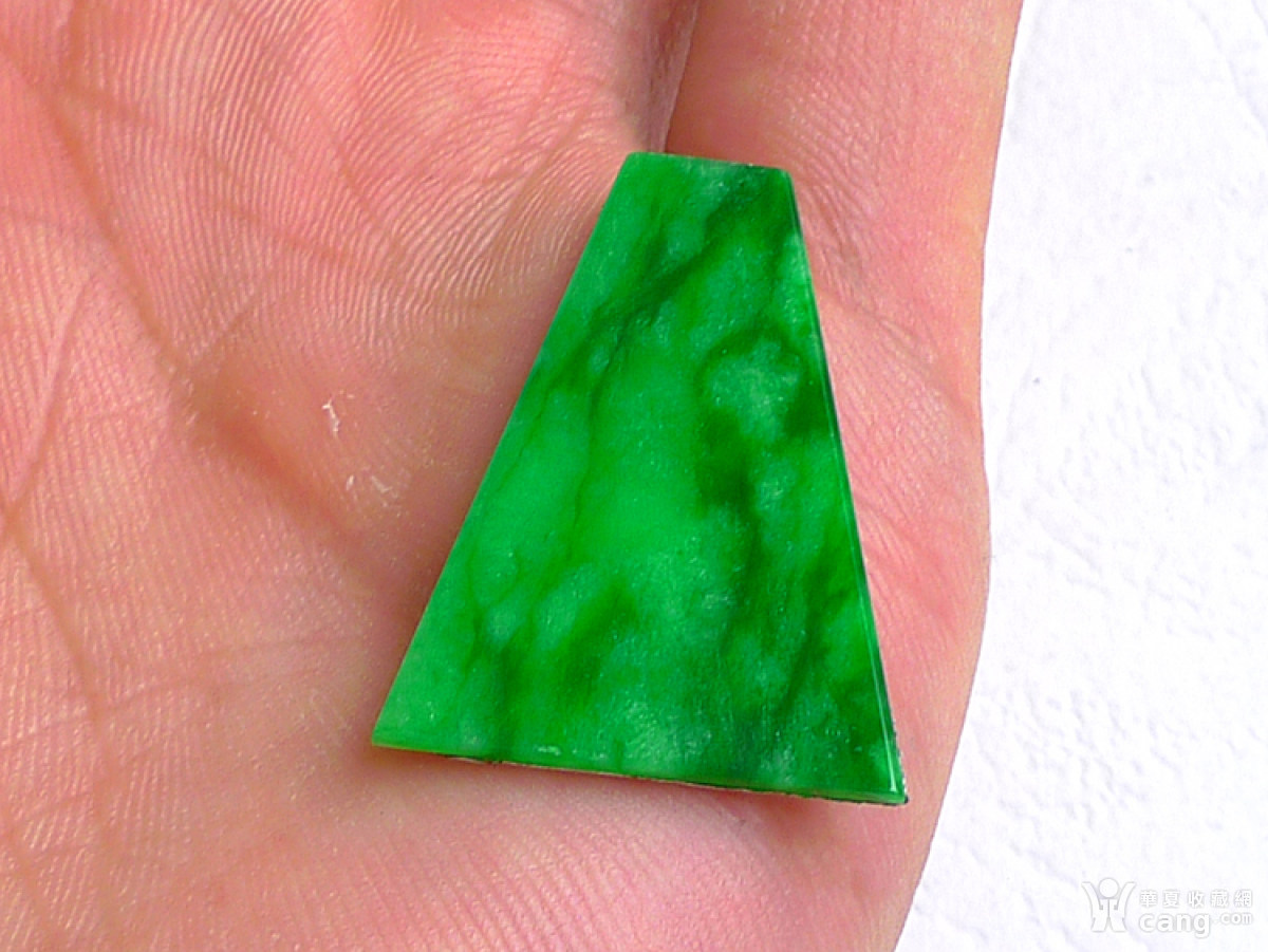 【天然a货翡翠】- 阳绿梯形平安无事牌素牌素面牌镶件