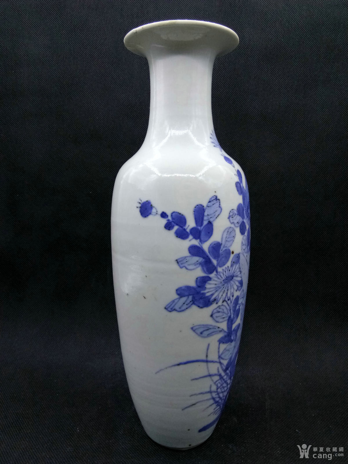 清代中期嘉庆青花花鸟柳叶瓶