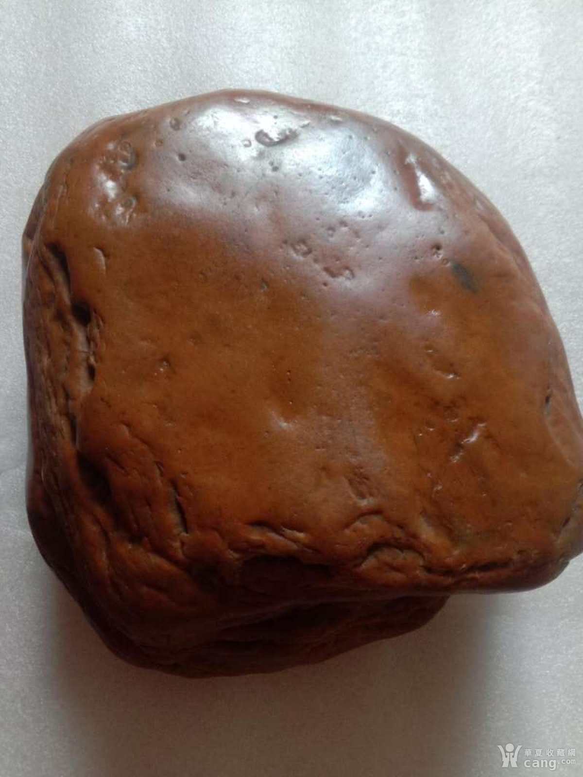 北疆黄金泥石玉