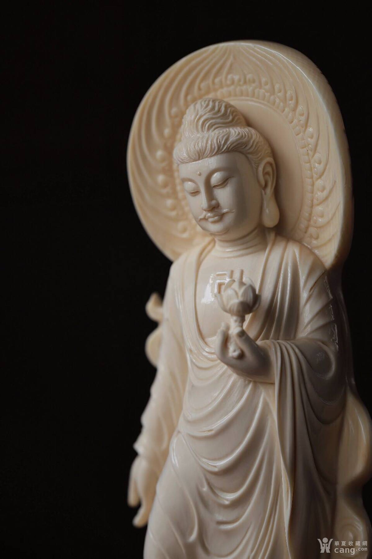 猛犸| 阿弥陀佛 料质温润,雕刻细腻,运刀不急不徐,线条