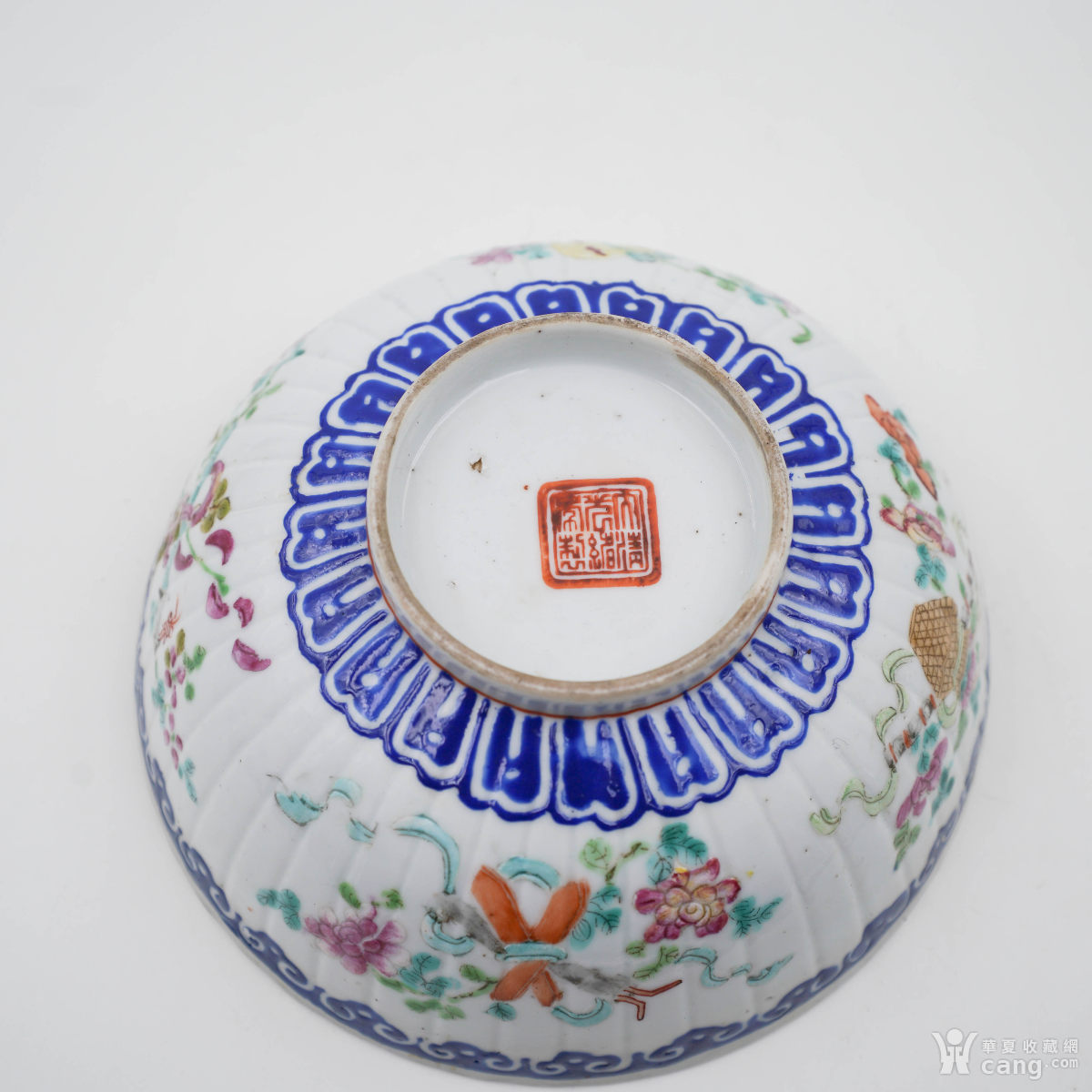 大清道光年制款官窑精品粉彩碗