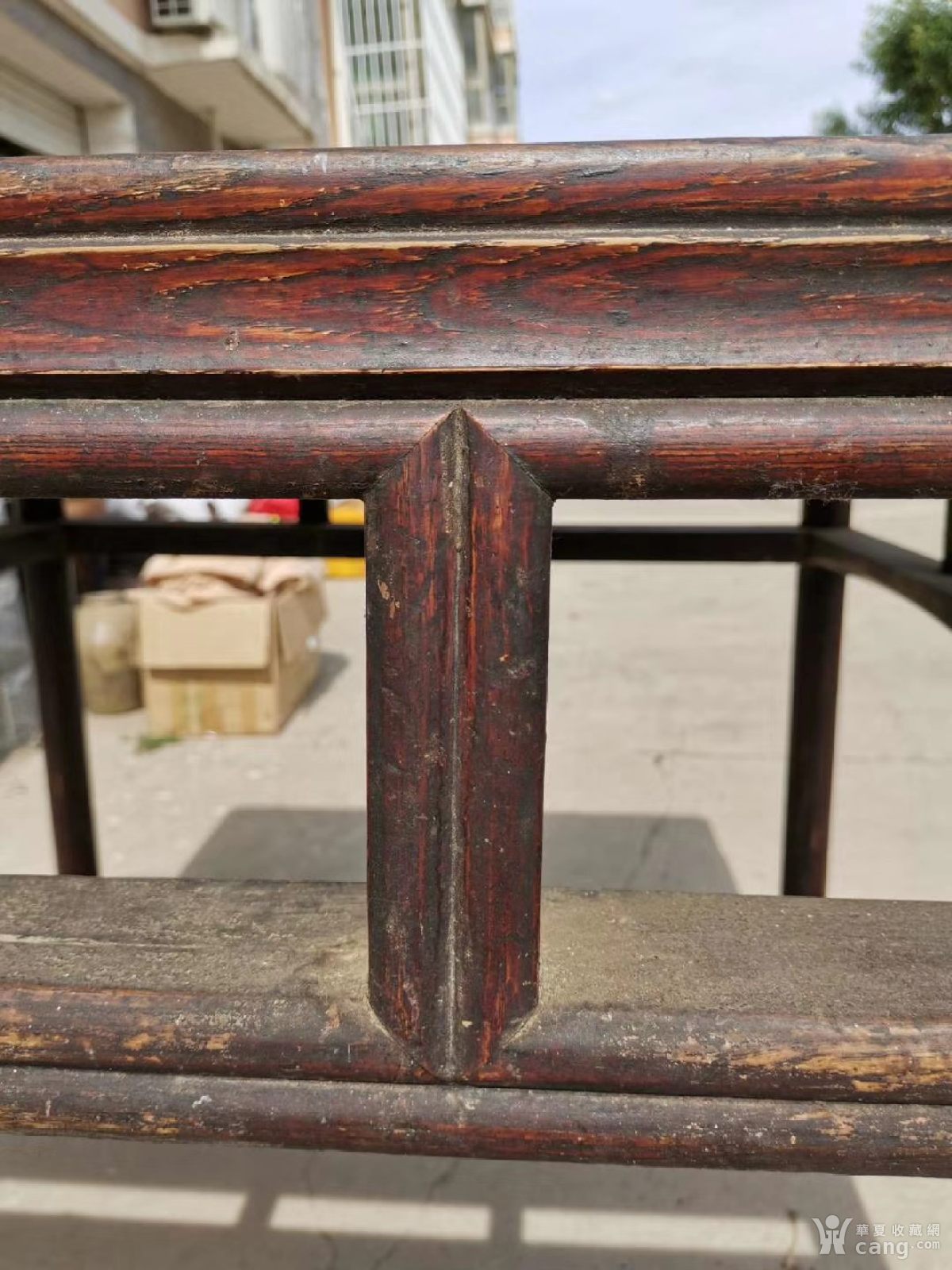 明式榉木圆包圆八仙桌