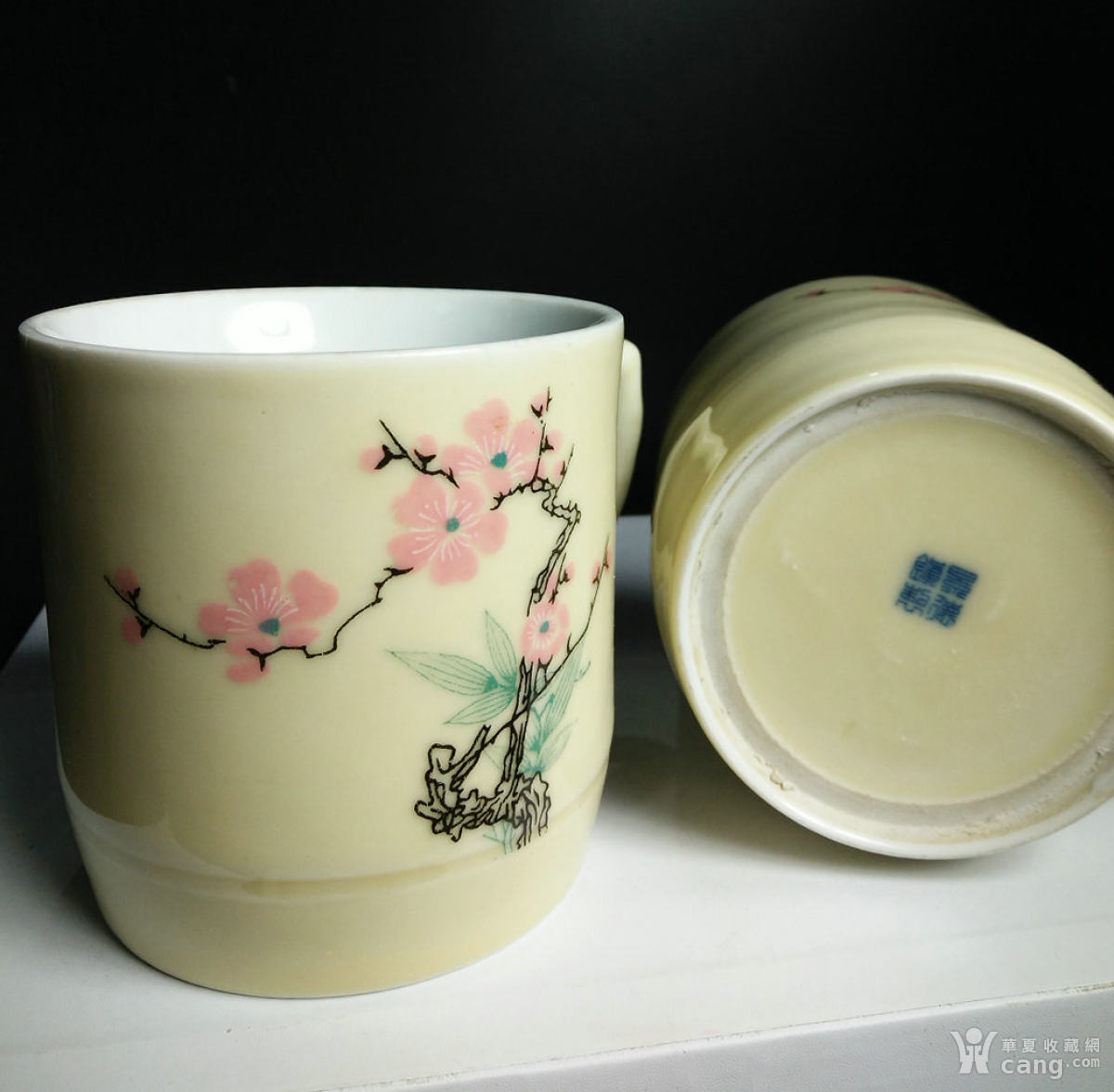 建国初期 陶研所制竹节型黄釉底釉下梅花绽放把杯一对 - 其它 - 瓷器