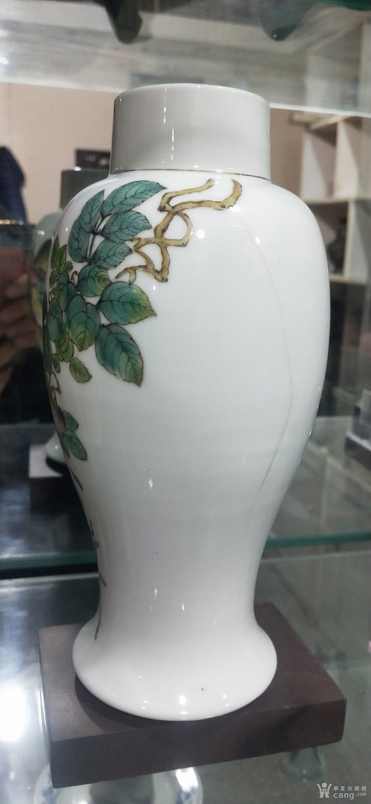 瓷器 当代 567醴陵釉上花鸟瓶