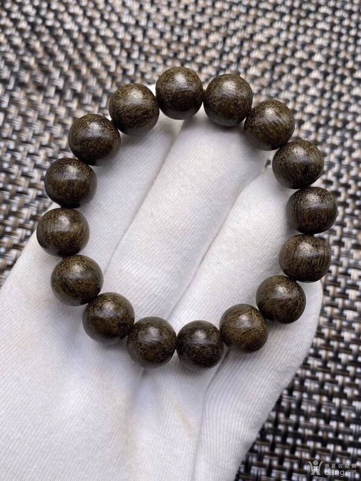 文莱绿棋沉香,尺寸:1.2cm.重19克左右,天然老料 沉香