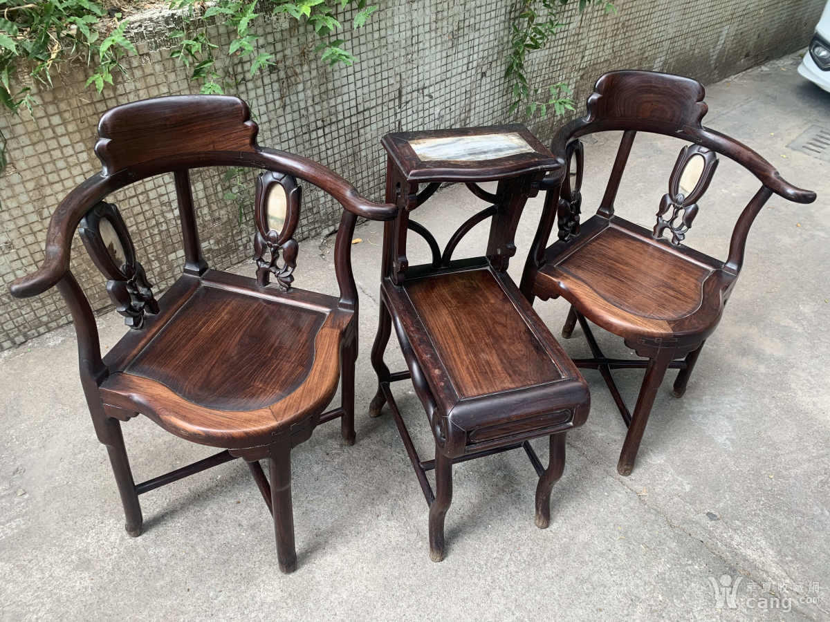 民国老红木酸枝 精美三角椅一组