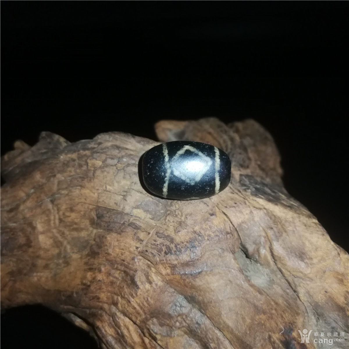 f40 西亚玛瑙镶蚀三眼天珠