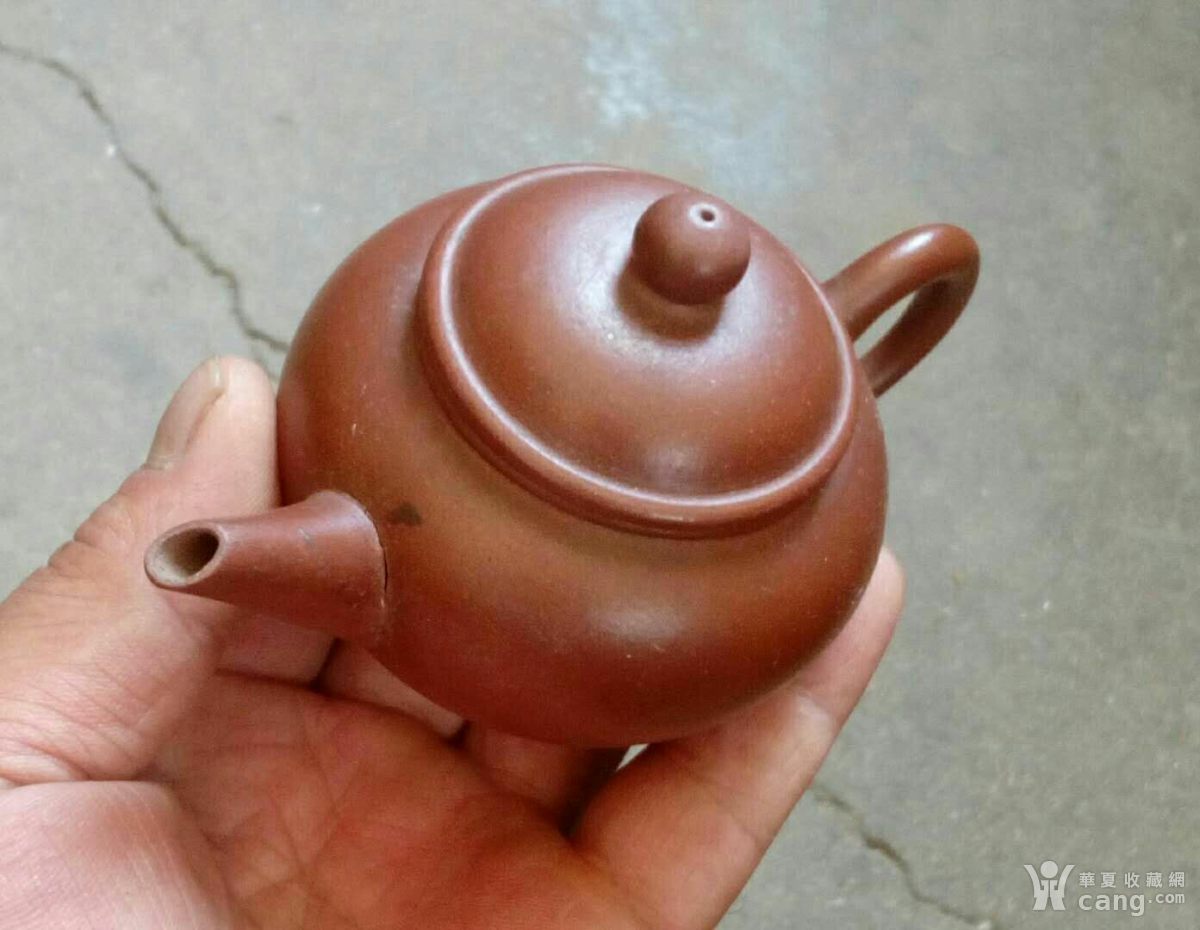 八十年代球孔孟臣款水平紫砂壶