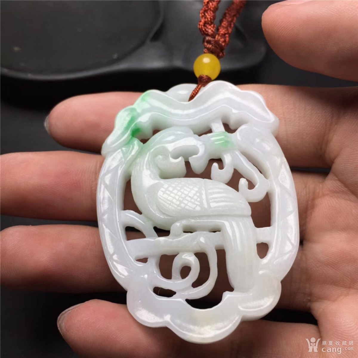 z334天然a货白底青飘阳绿翡翠 鹦鹉 挂佩