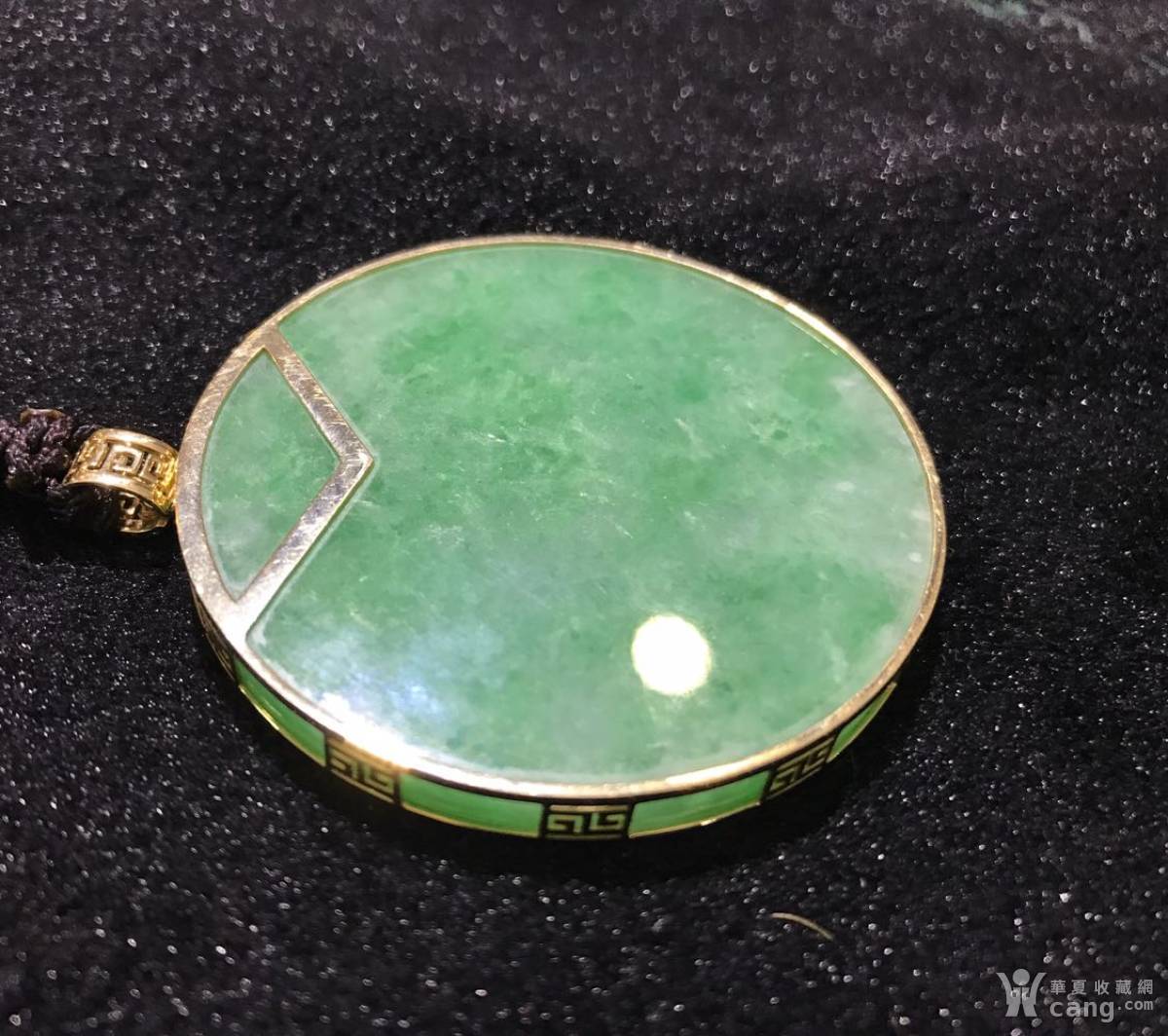18k金镶翡翠水润满绿平安无事圆牌