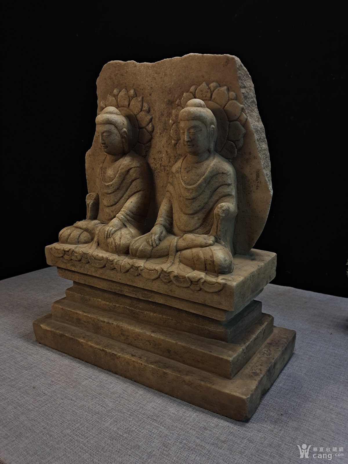 汉白玉北魏佛像