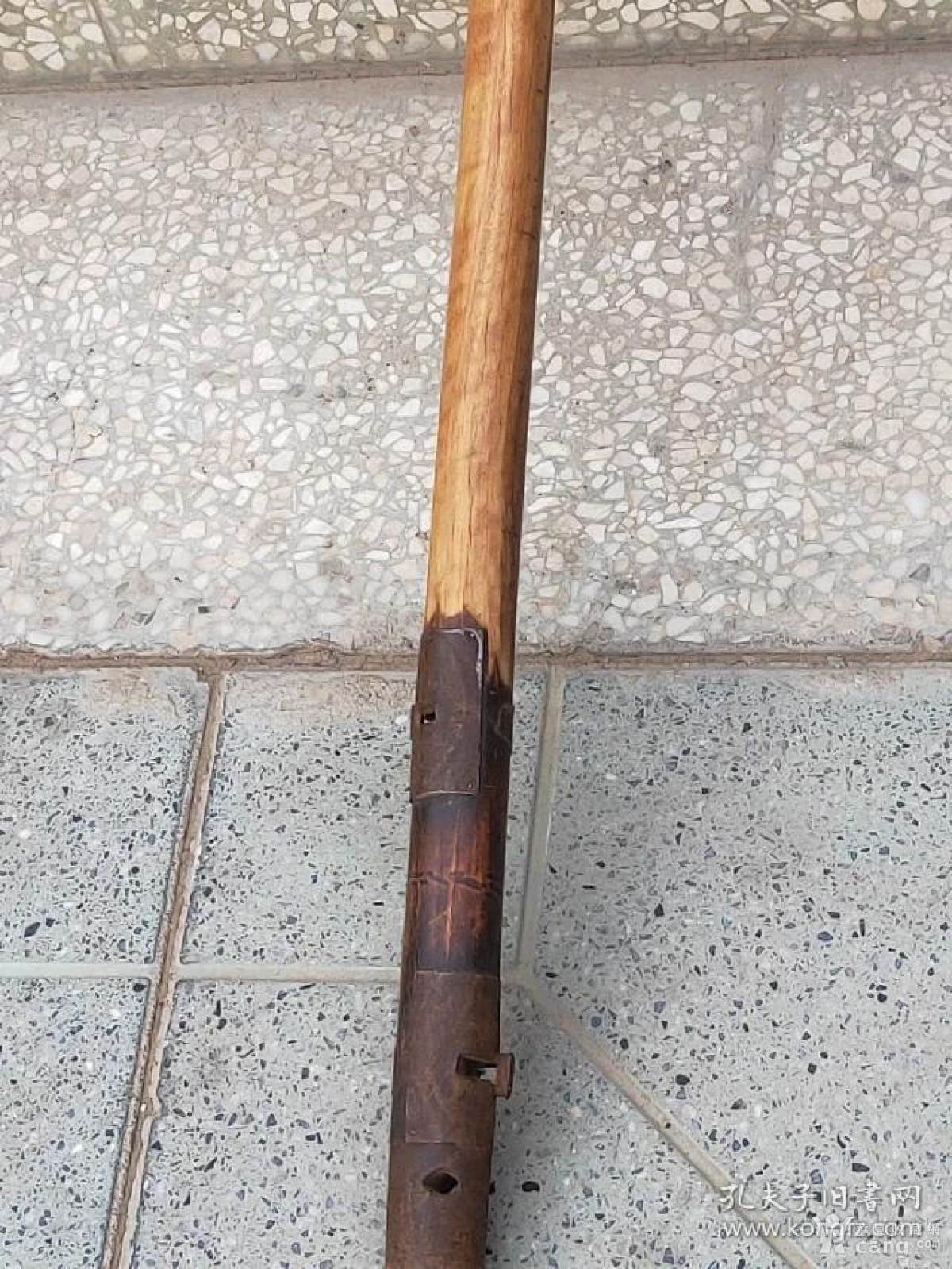 269清代老金丝楠木大秤杆一个