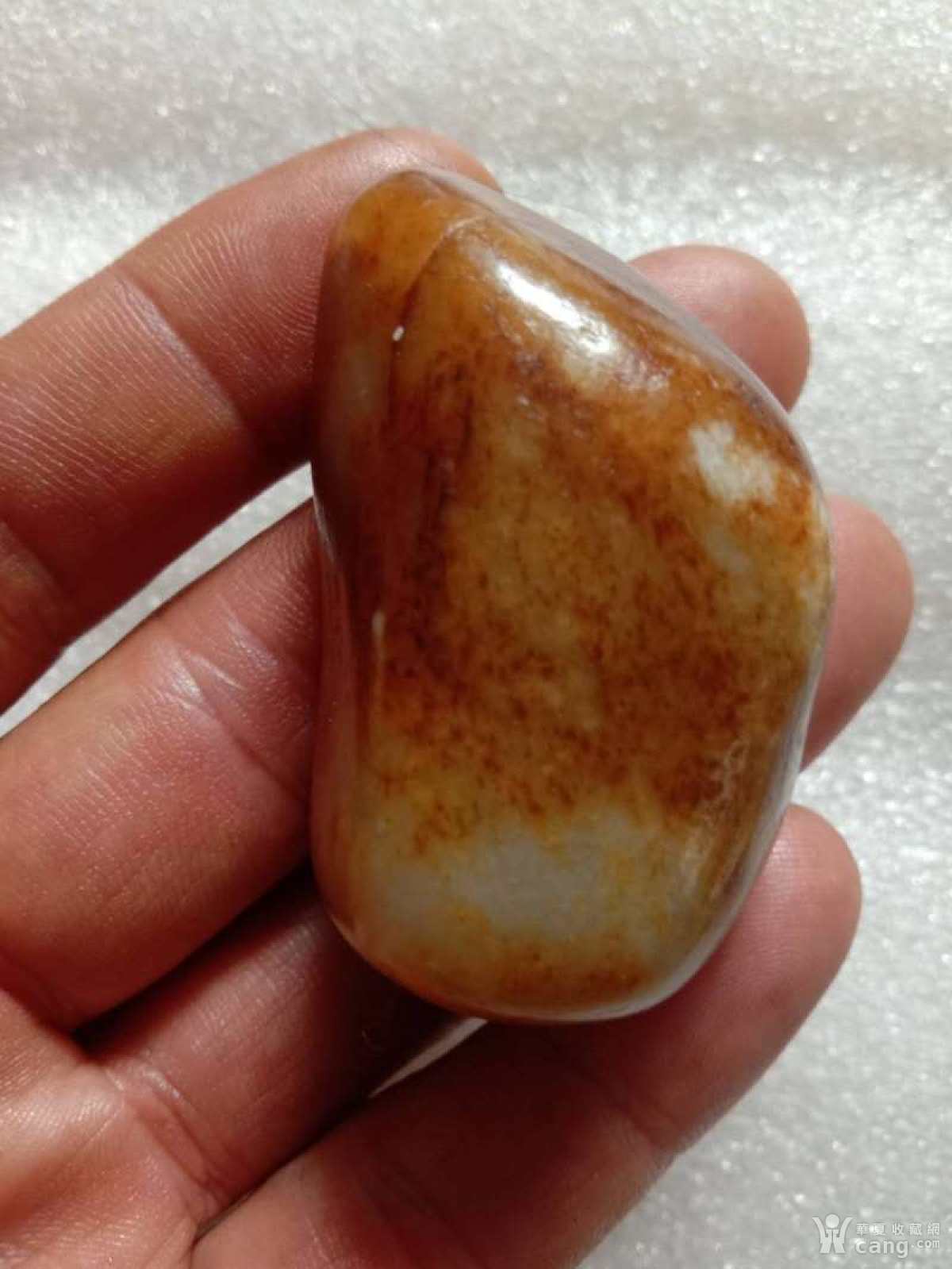 和田红油皮籽料