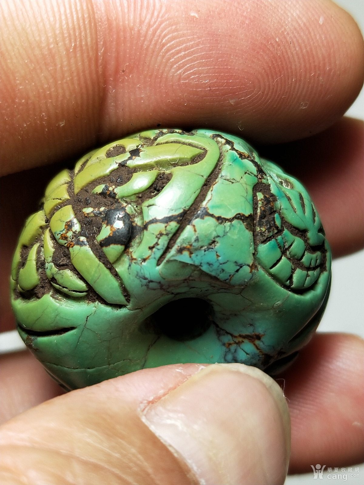 藏传原矿老松石