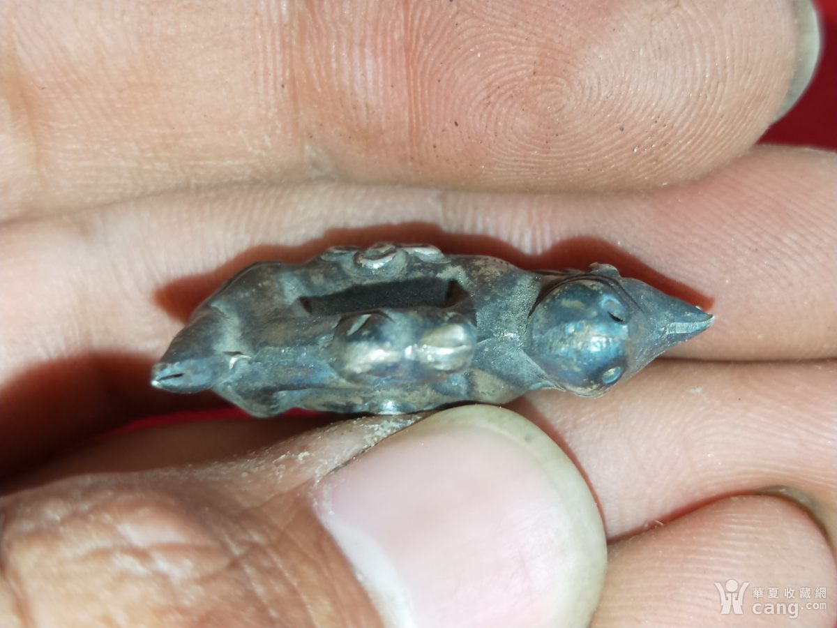 纯手工錾刻老银颠倒驴