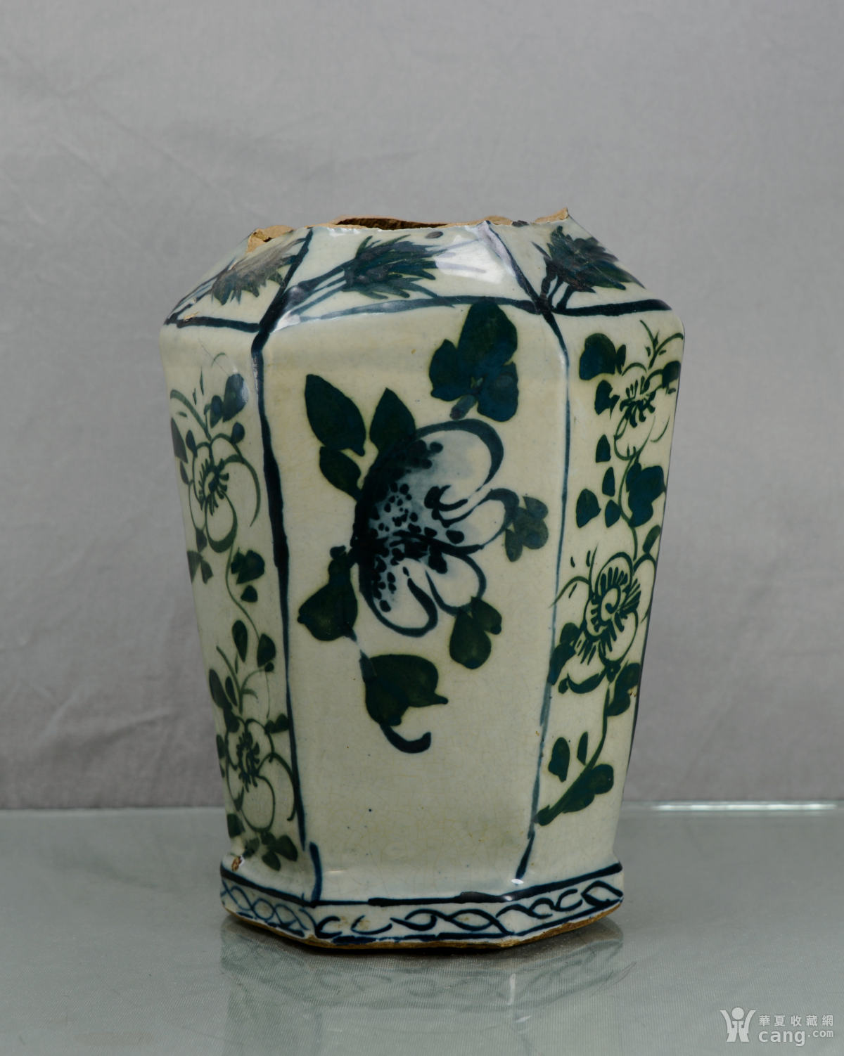 明磁州窑青花人物纹饰六方瓶(b249)