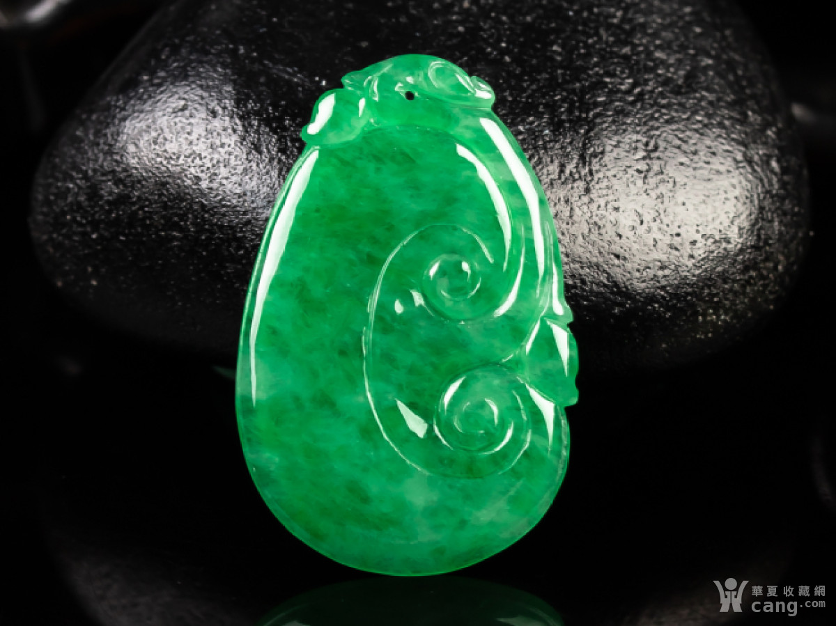 缅甸天然a货翡翠阳绿玉如意挂件
