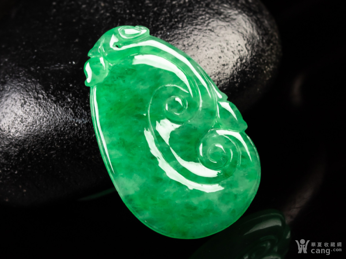 缅甸天然a货翡翠阳绿玉如意挂件
