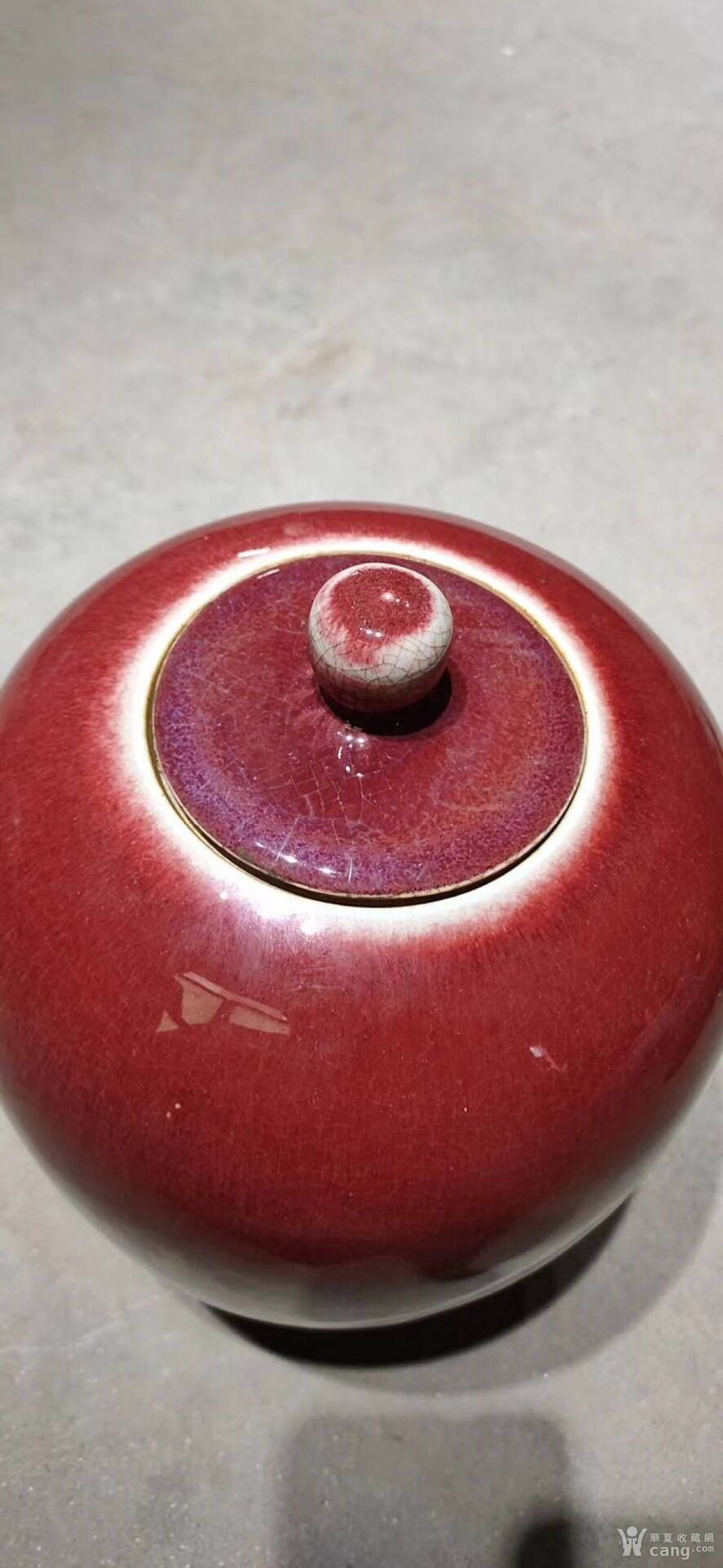 红釉窑变冬瓜罐.釉水肥厚窑变漂亮,全品无瑕疵,高26.9厘米