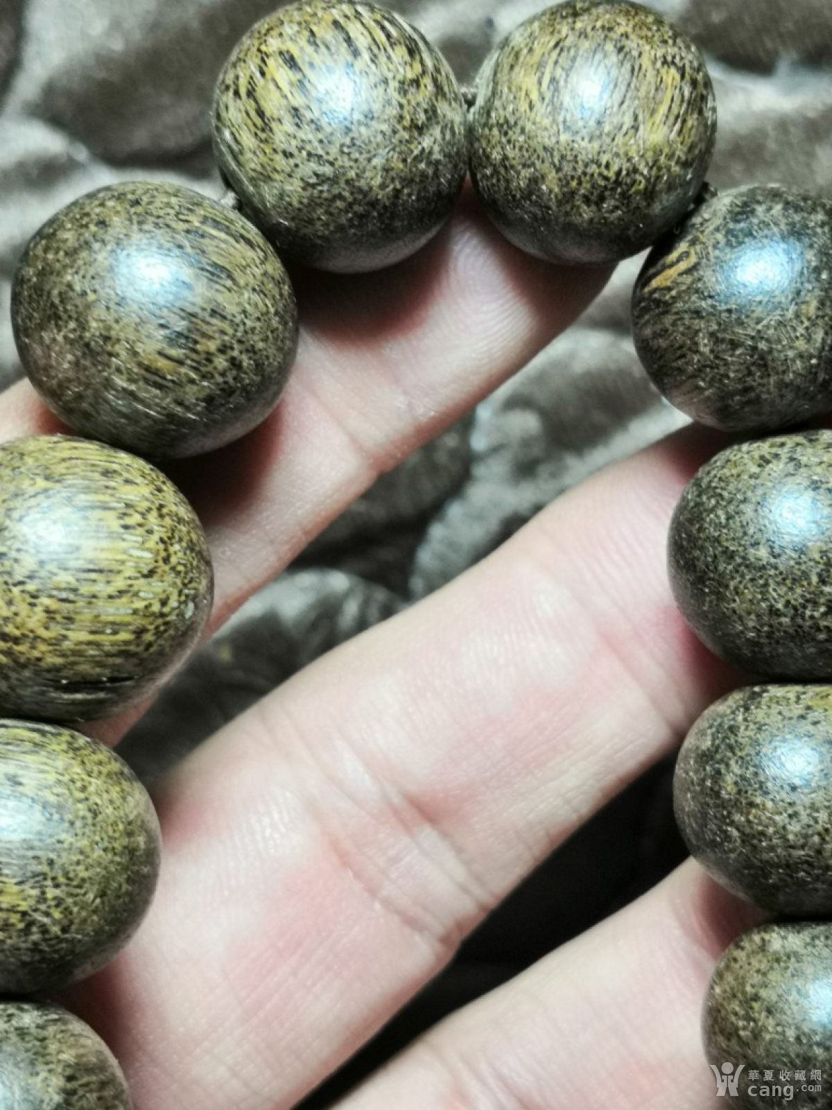 越南莺歌绿沉香1.2手串