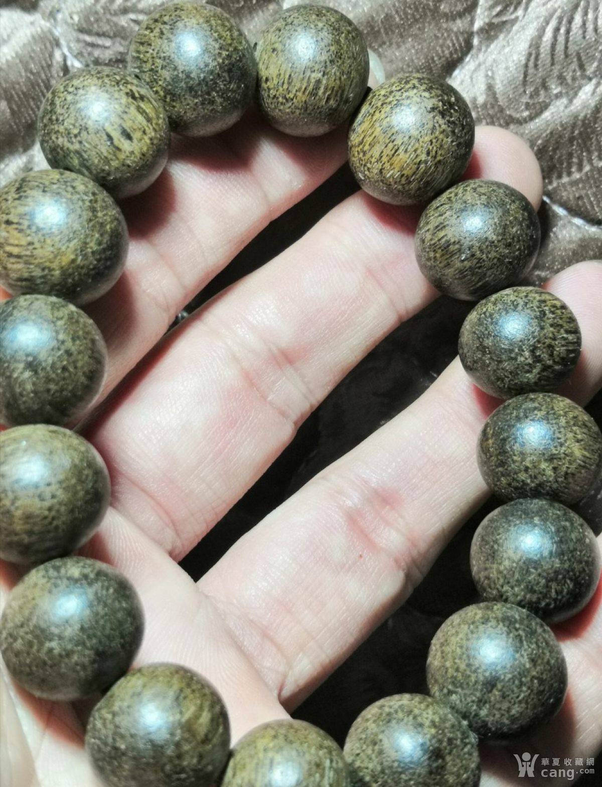 越南莺歌绿沉香1.2手串