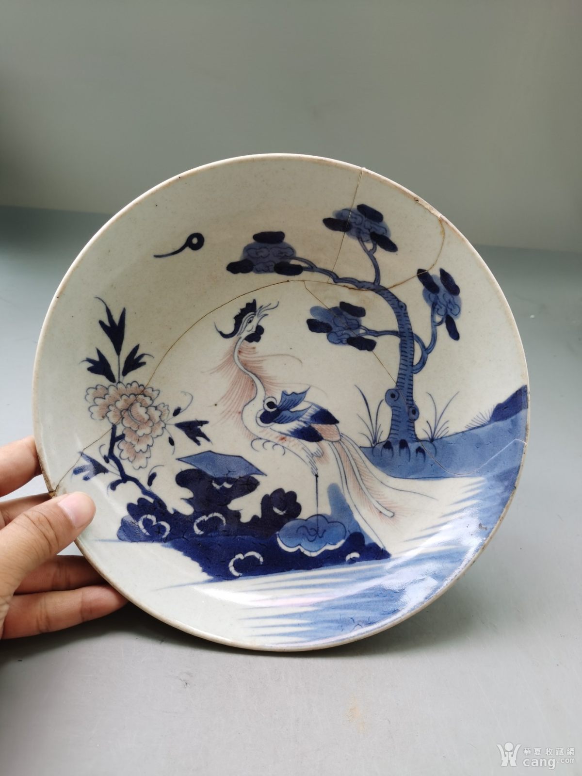嘉庆青花釉里红凤穿牡丹大盘