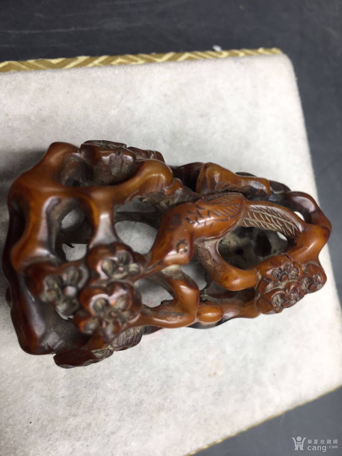 清代老牛角手把件