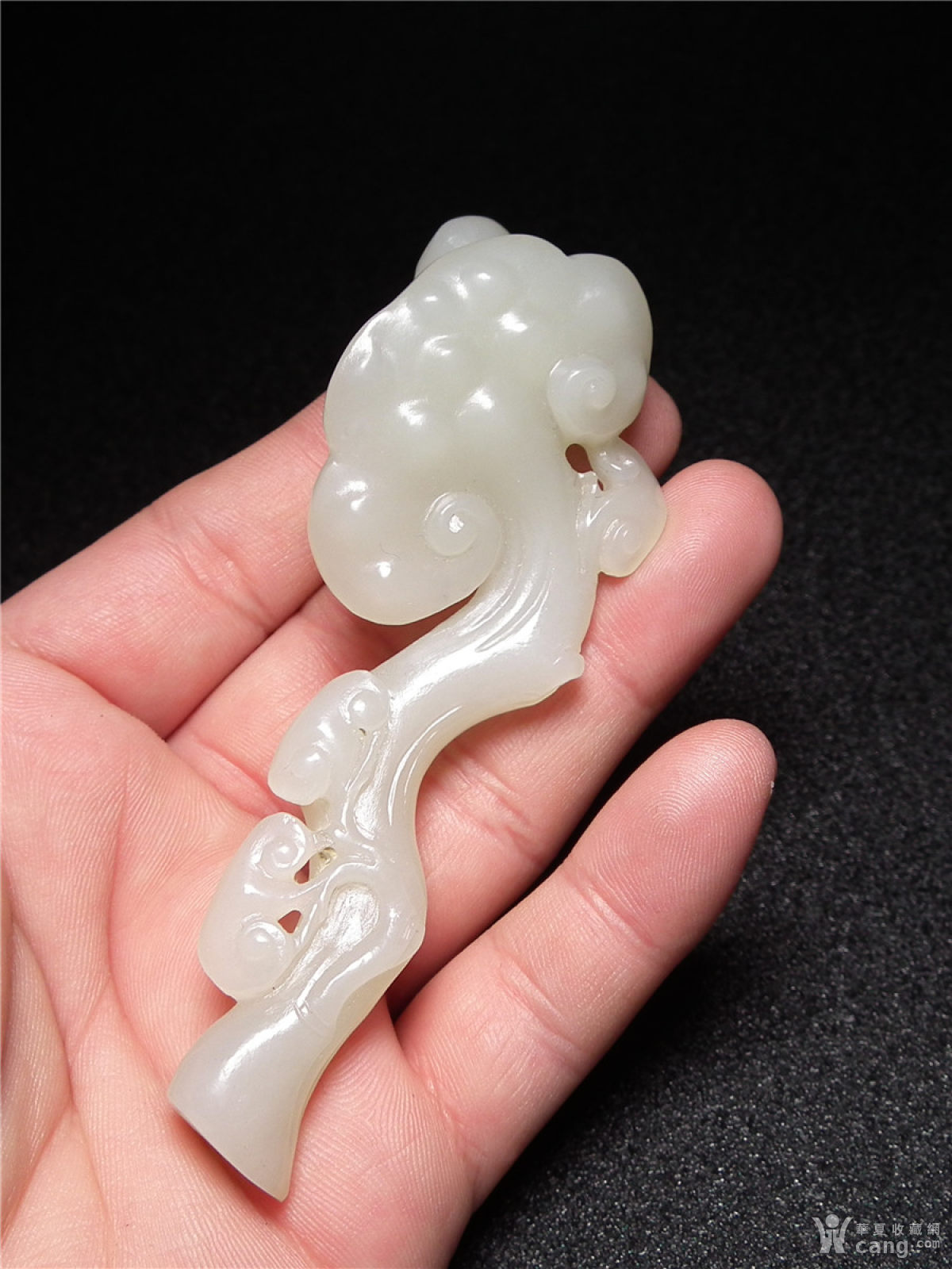 玉器 和田 和田青白玉圆雕仙桃子母灵芝大如意摆件 0520 和田青白玉