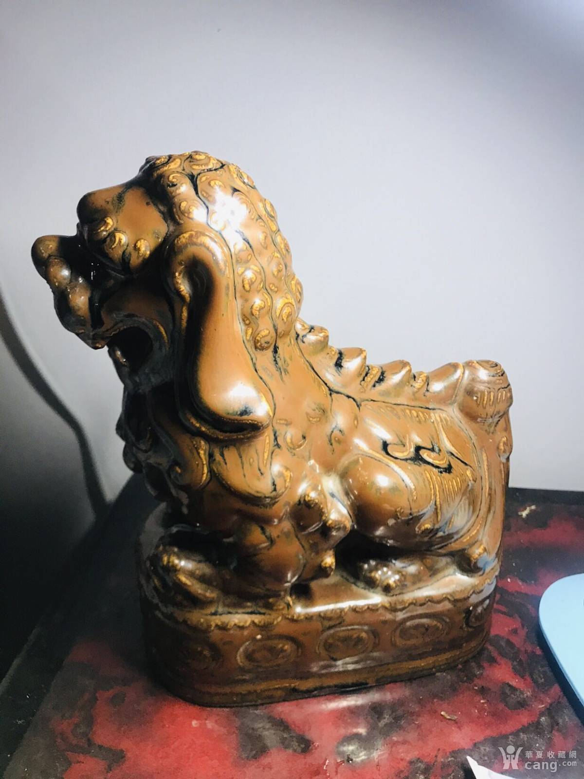 清代全品瓷狮子