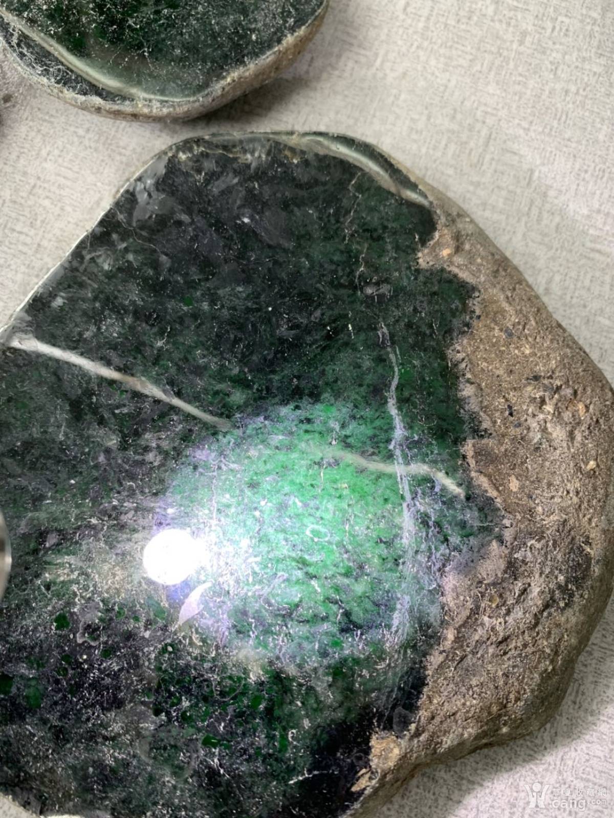 翡翠原石45(伴生矿角闪石质黑玉)