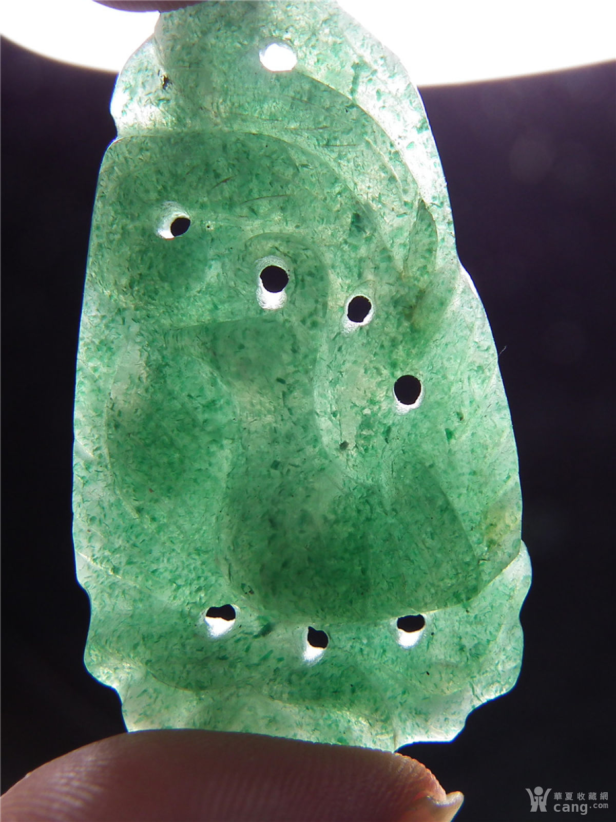 j04 出口创汇期几十年的天然东陵玉圆雕花卉凤鸟大佩