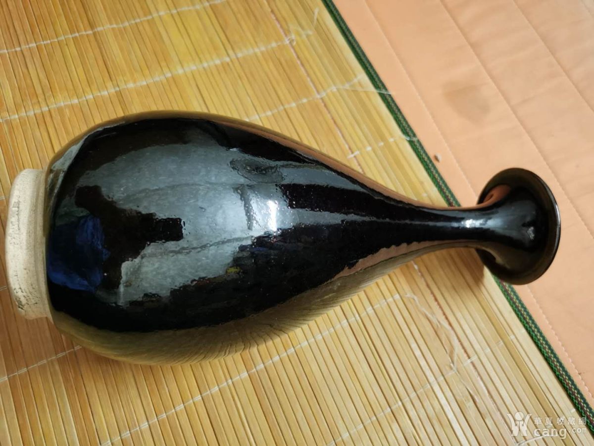 元代黑釉玉壶春瓶