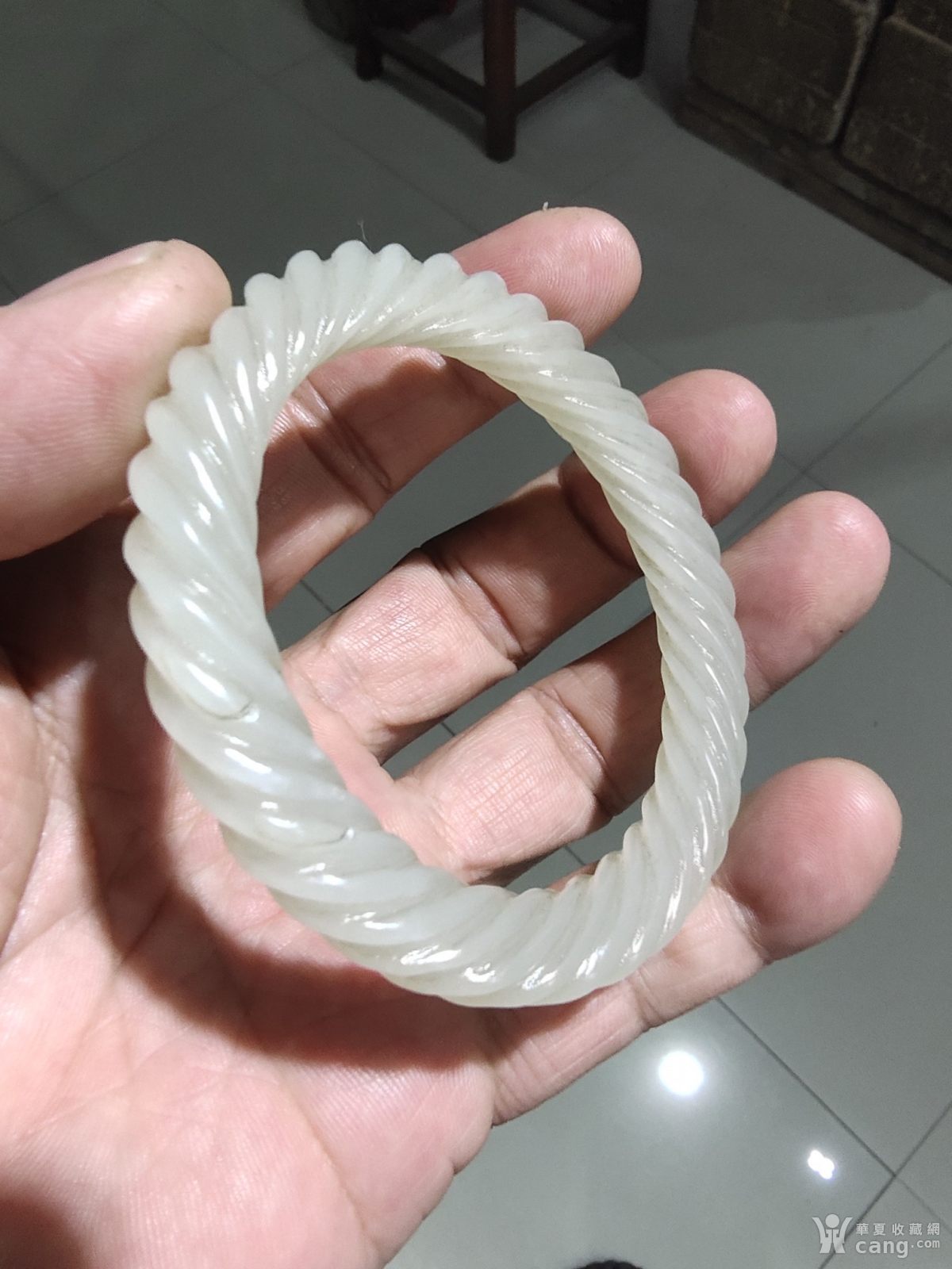 明清玉和田玉缠丝玉手镯
