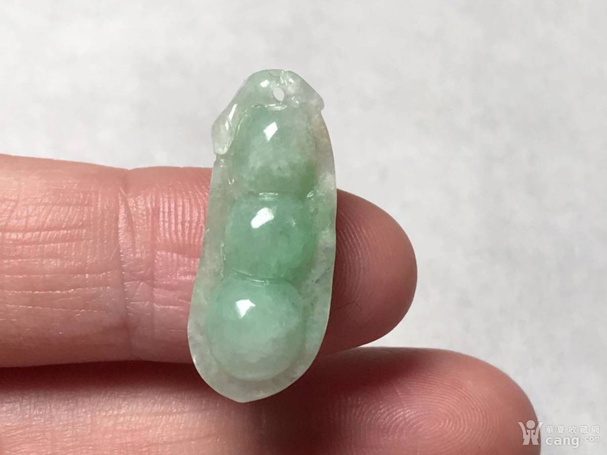 创汇期香港回流冰糯翡翠豆荚吊坠
