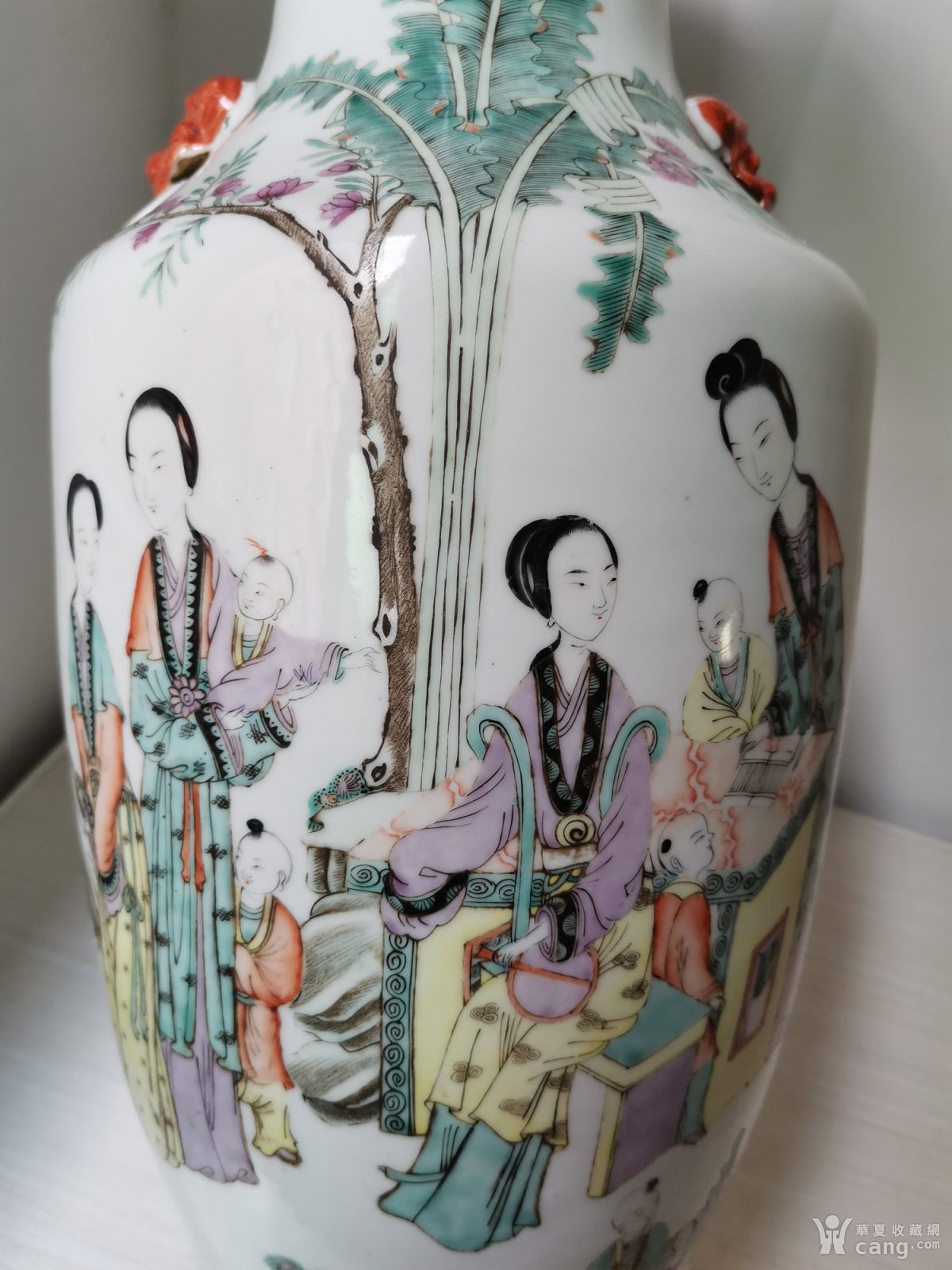 清末名家 复兴昌 粉彩大人物双辅首耳瓶 全品