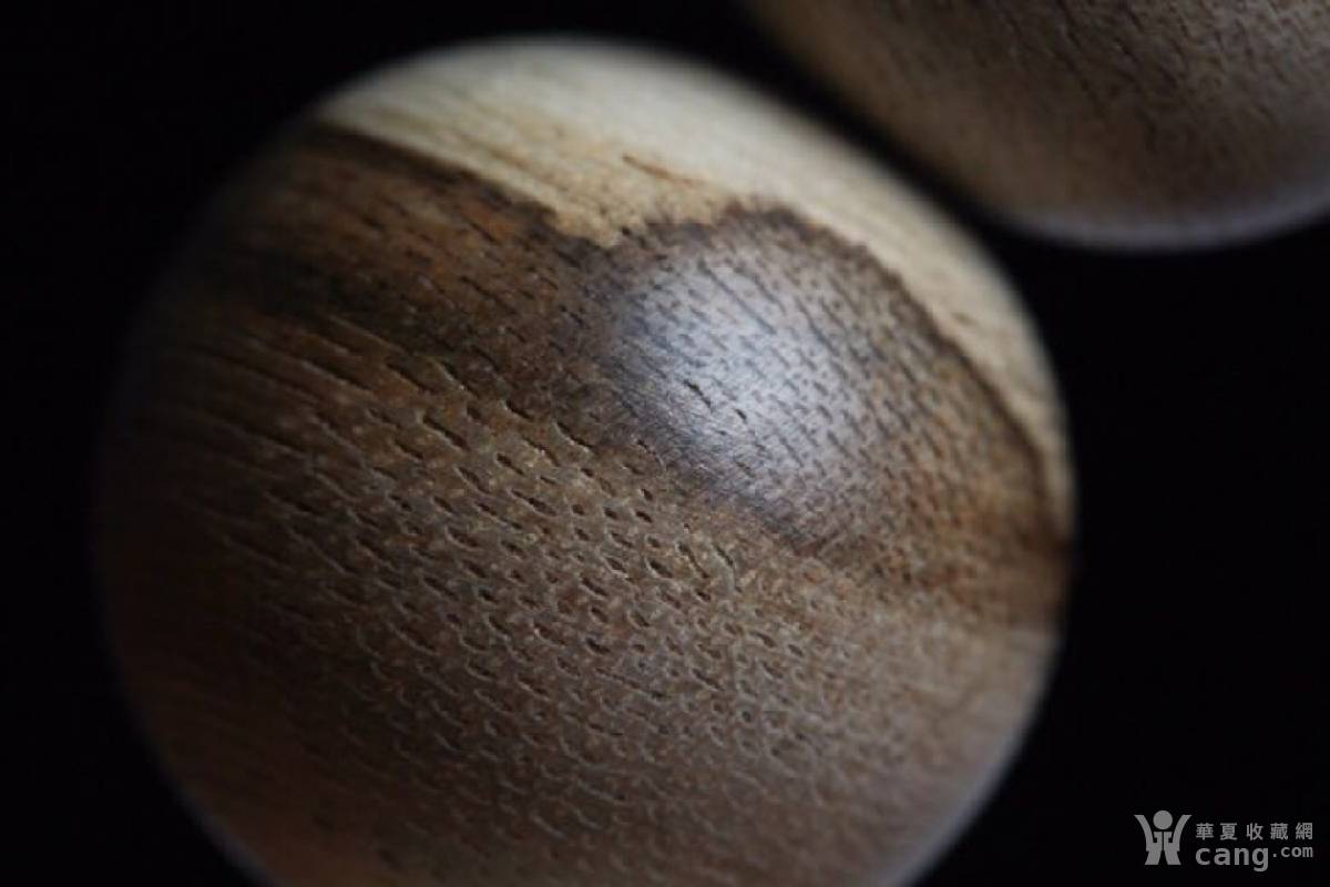 规格:18mm 重量:22.2克左右 沉香老料,油线清晰