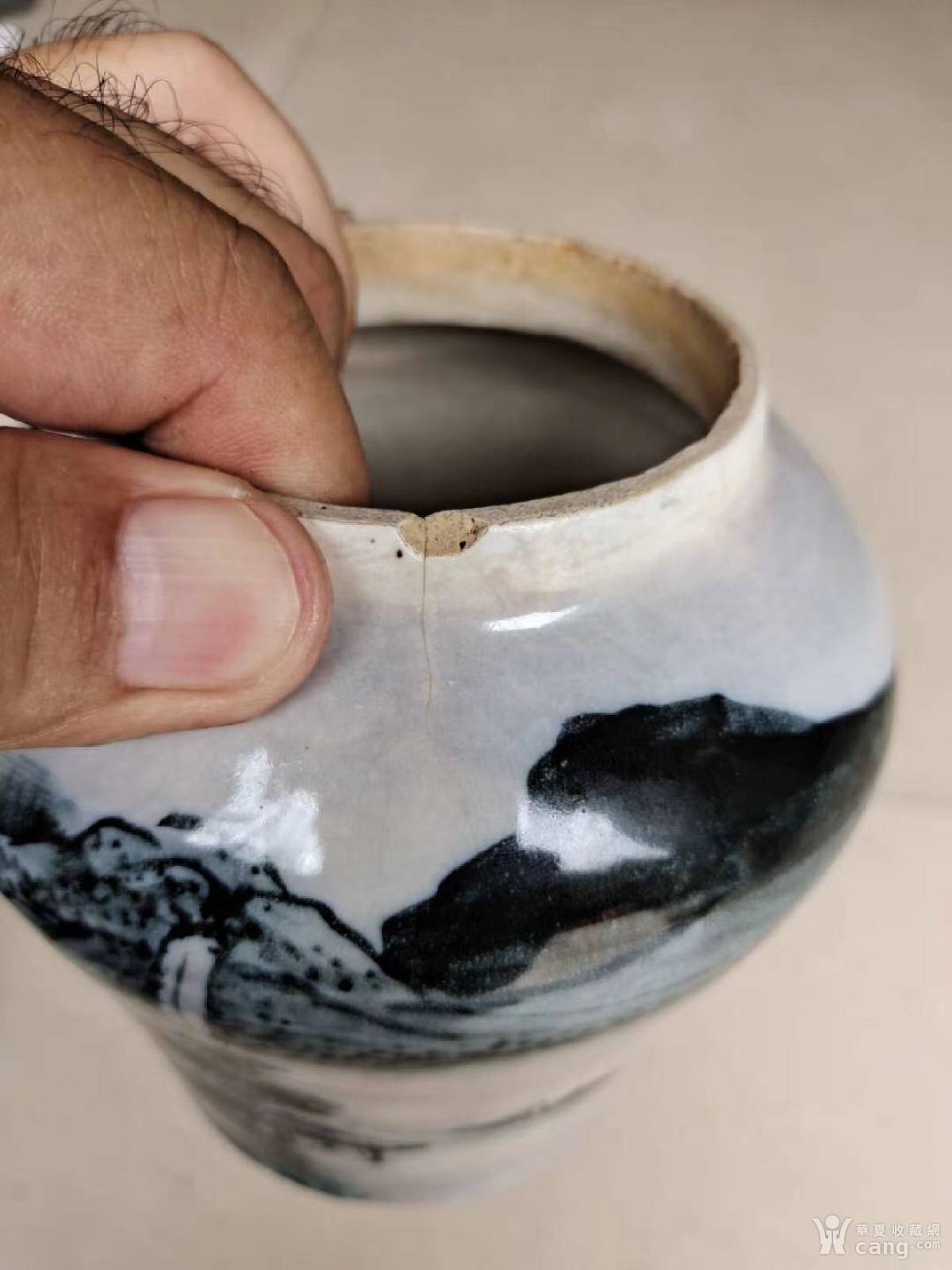 民国时期绘瓷名家(石泉)绘山水风景小罐