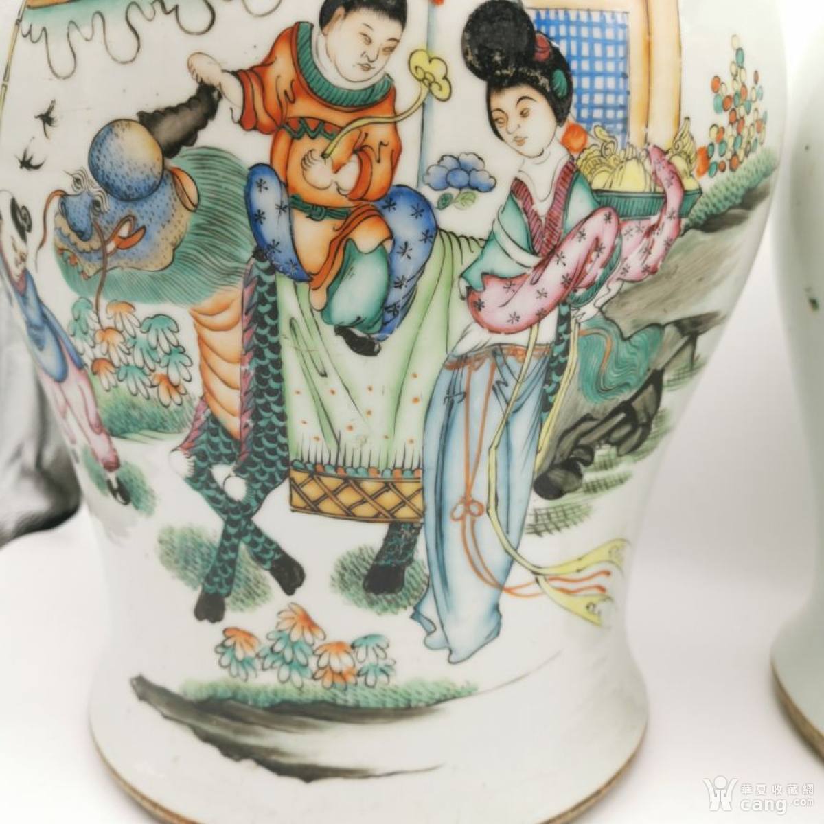 民国张荣顺作粉彩麒麟送子将军罐一对