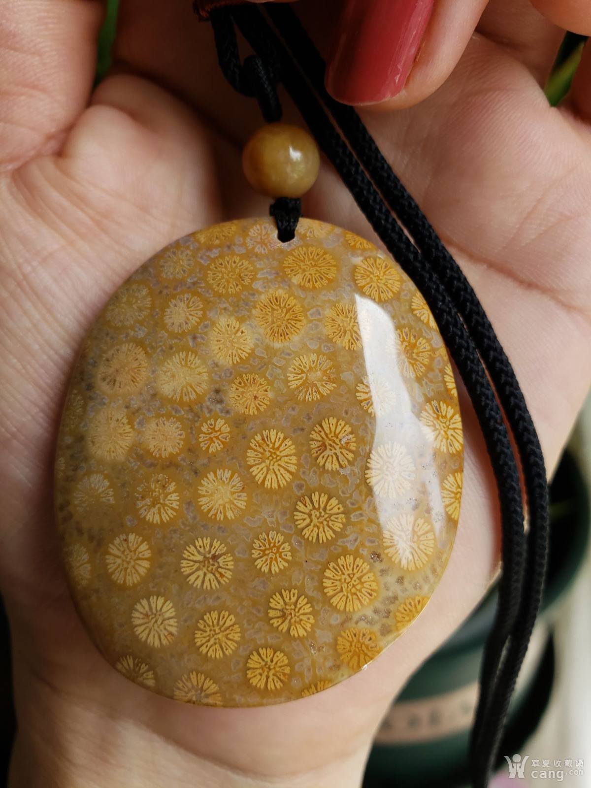 极品老料珊瑚玉双面满花牌吊坠毛衣链手把件