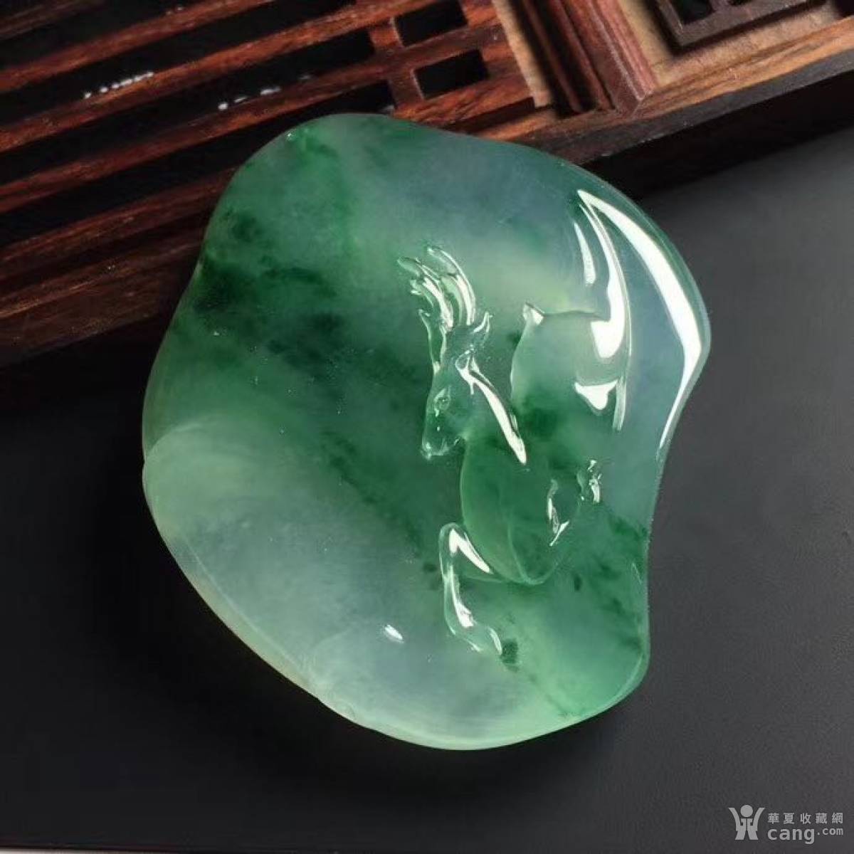 翡翠 吊坠/挂件 0719冰种飘绿一路有你吊坠 大师作品  安全提示为保障