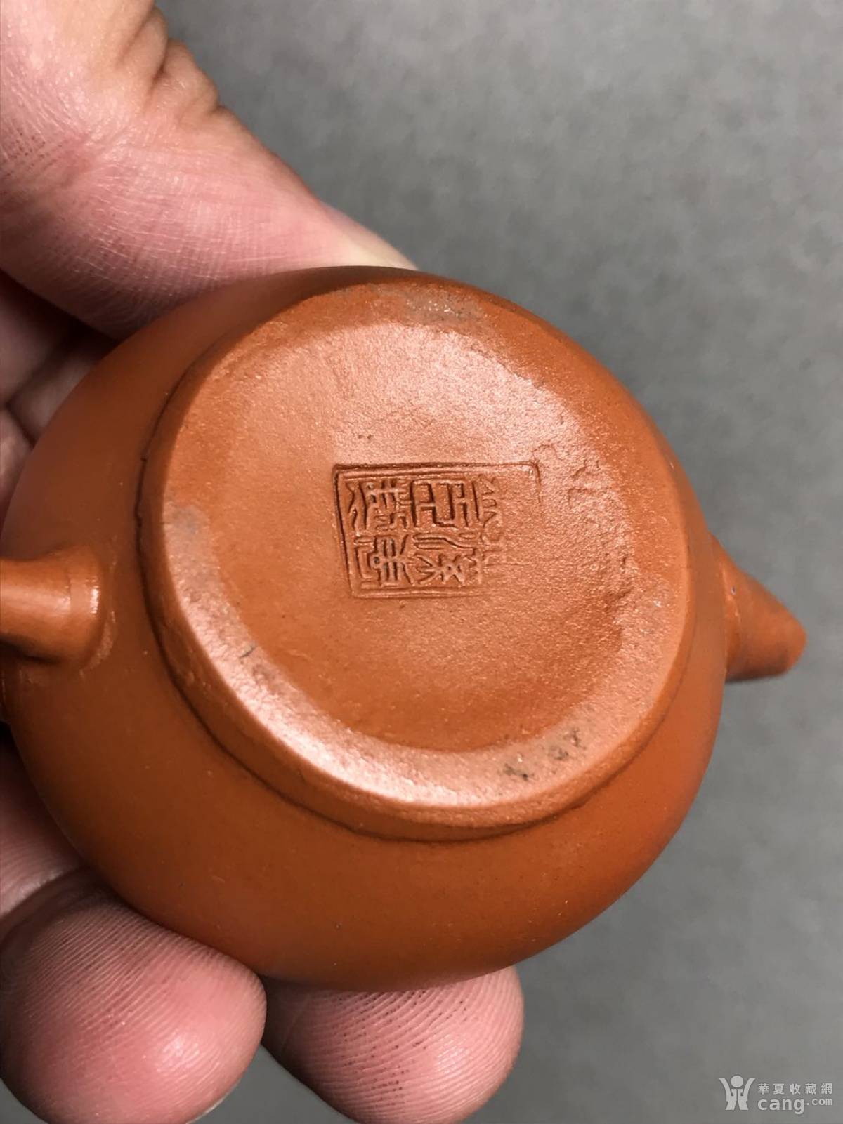 七八十年代荆溪惠孟臣制微型水平紫砂茶壶