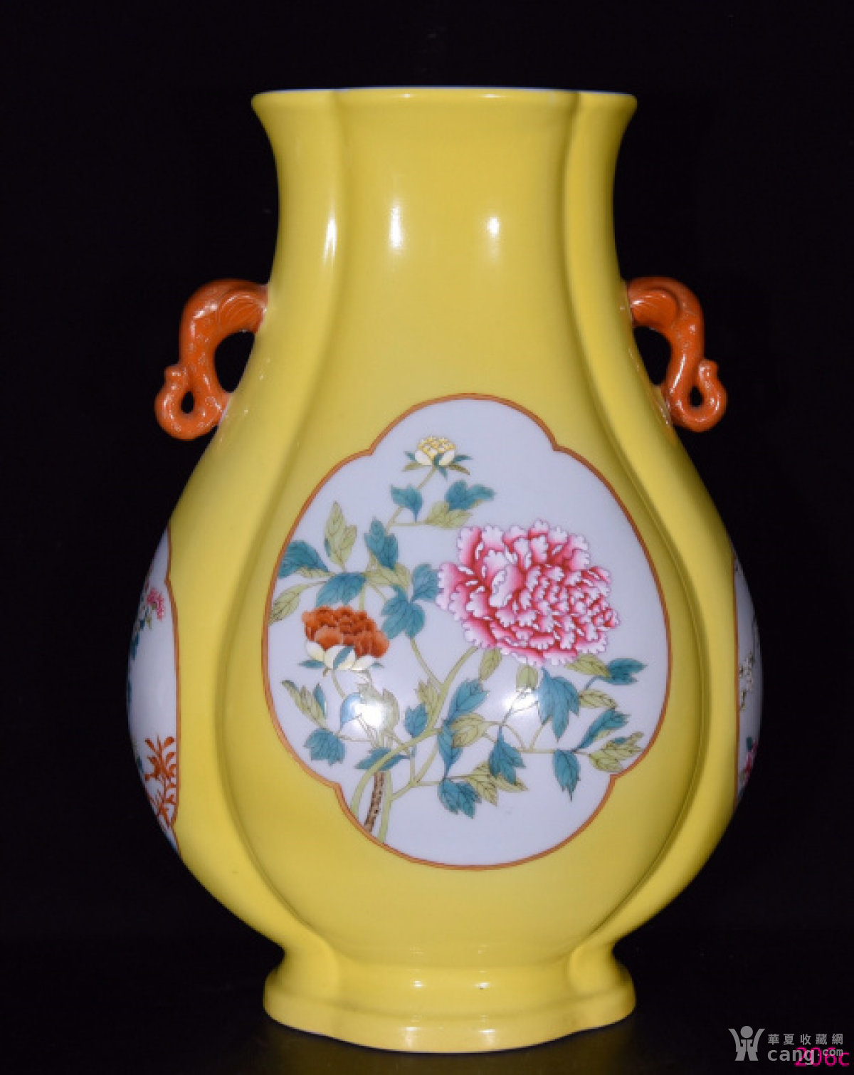 清乾隆柠檬黄釉开窗粉彩花卉纹双耳瓶37x26古董瓷器