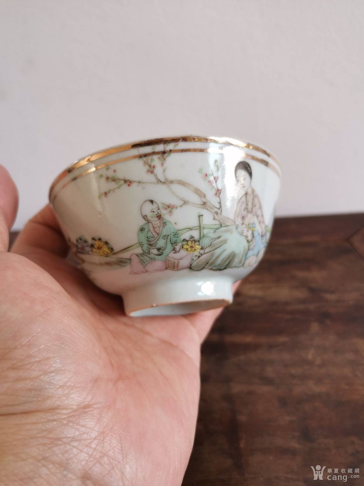 民国 余远生粉彩小茶碗