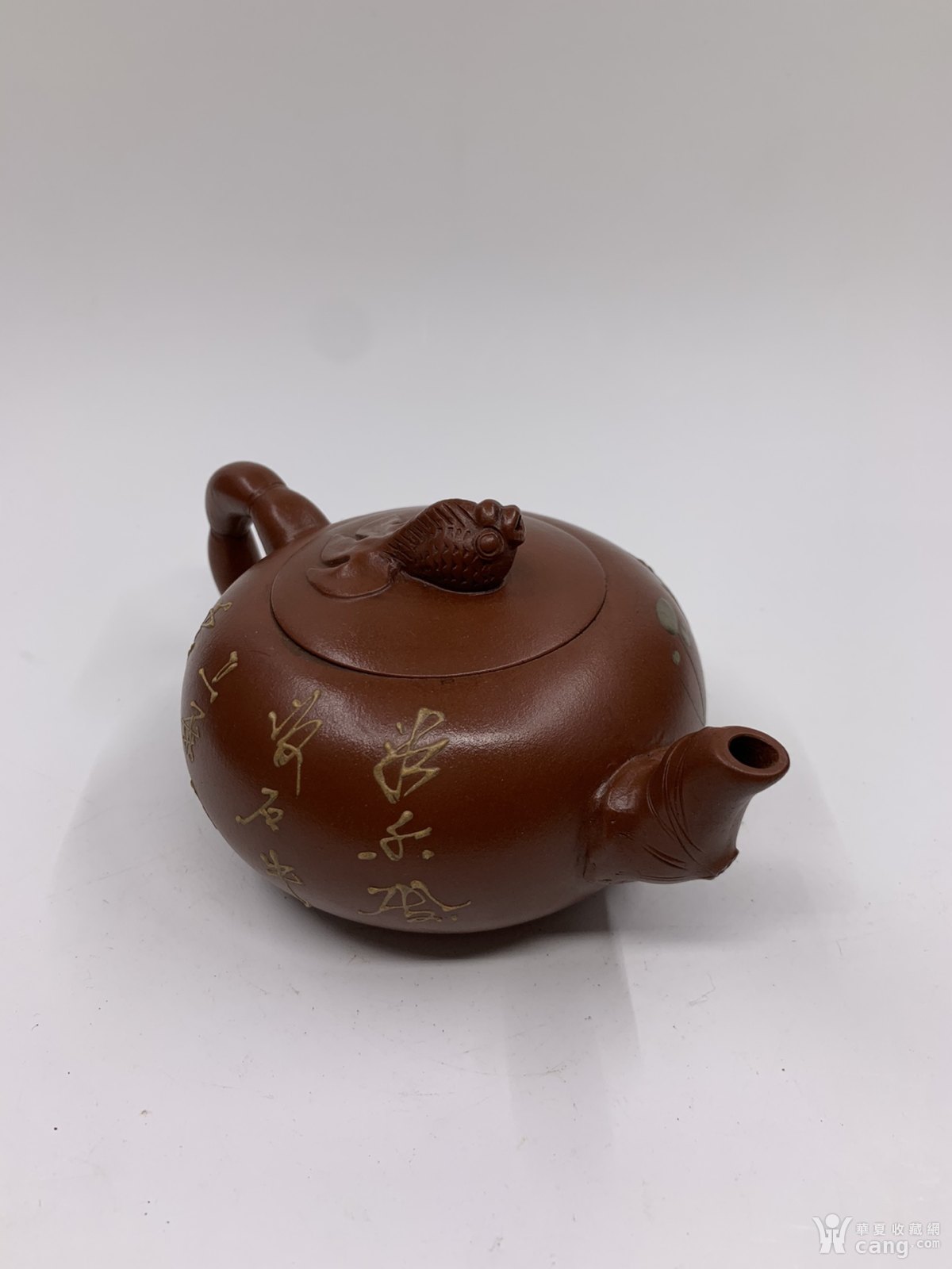 精品紫砂壶 材质:朱泥 底款:欧正春